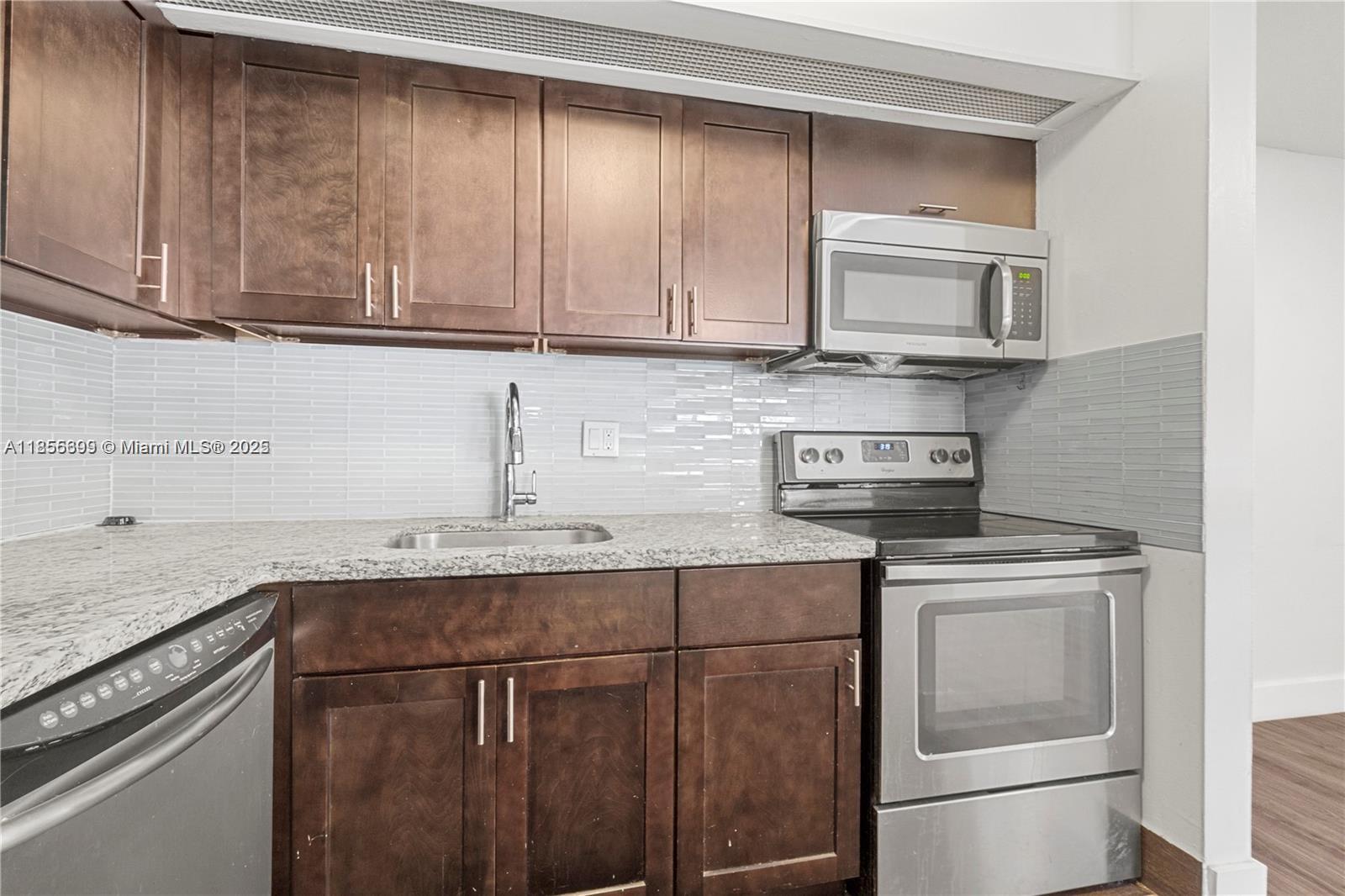 Property photo # 9