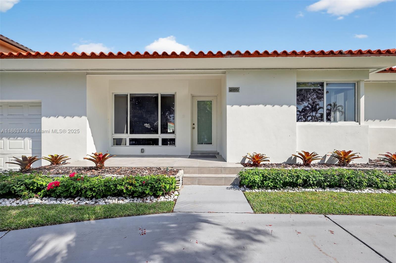 Property photo # 2