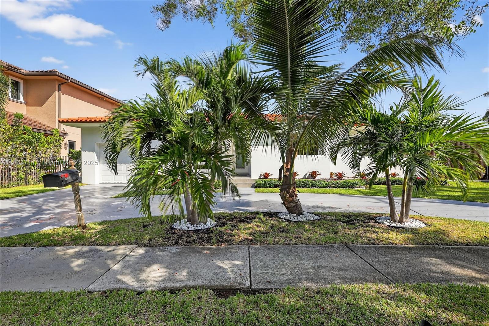 Property photo # 9