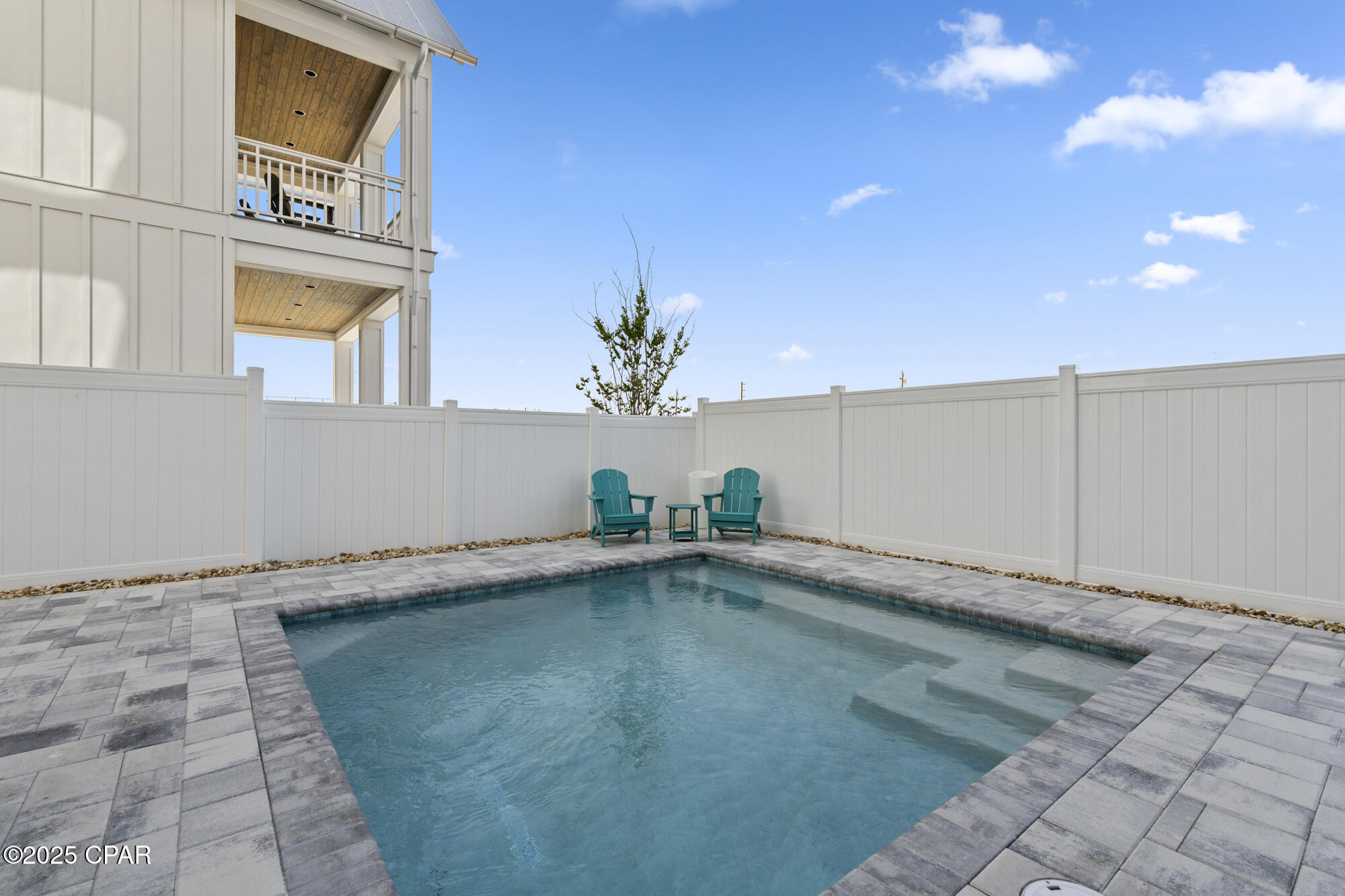 Image 5 For 5944 Gulf Drive