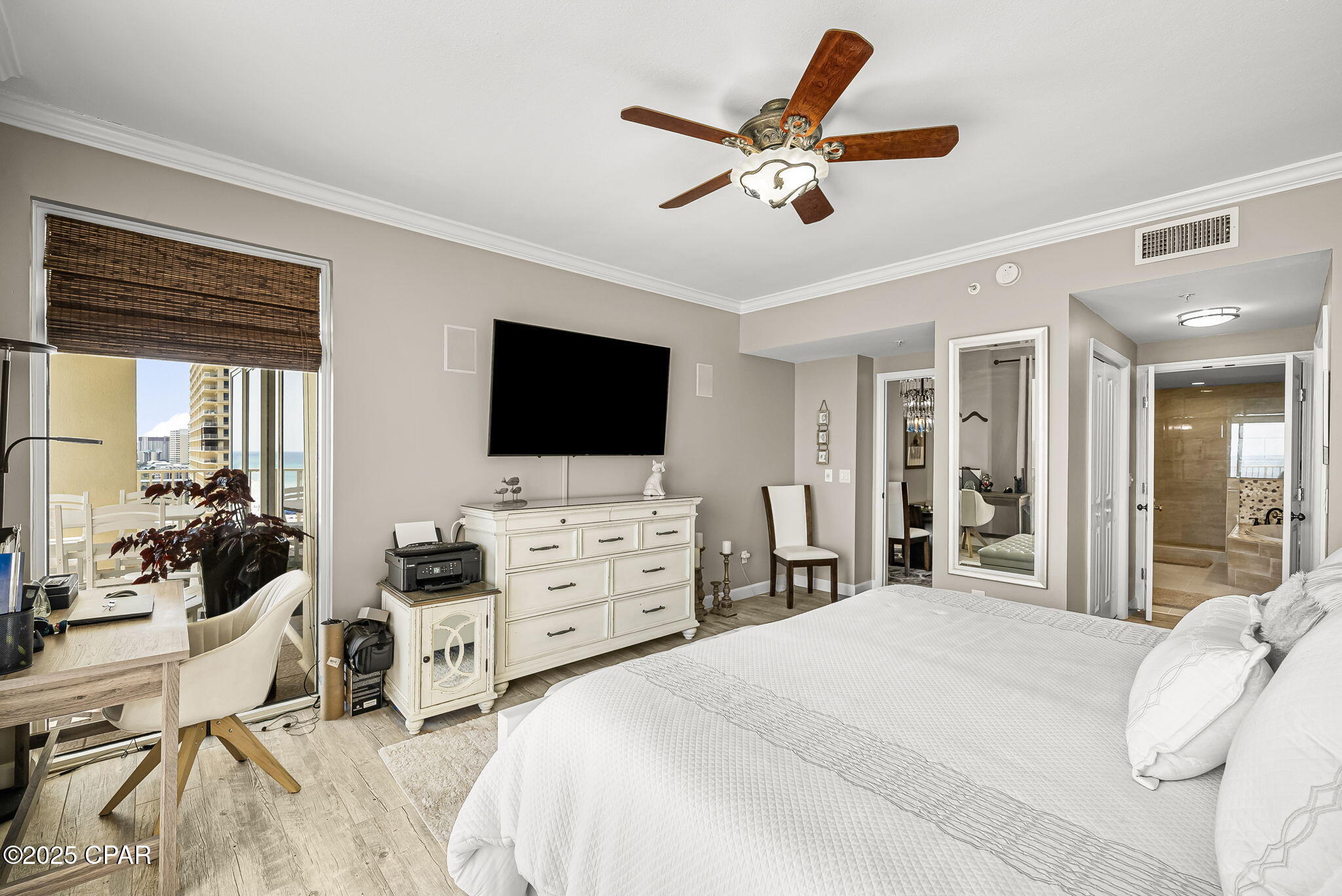 Image 19 For 8601 Surf Drive 14w