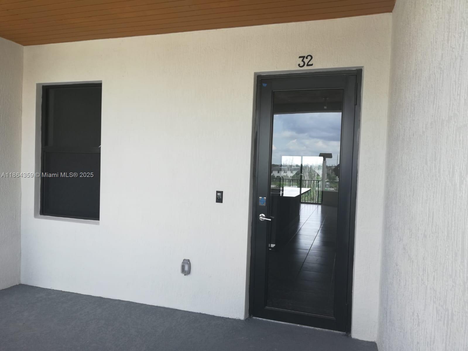 Property photo # 9