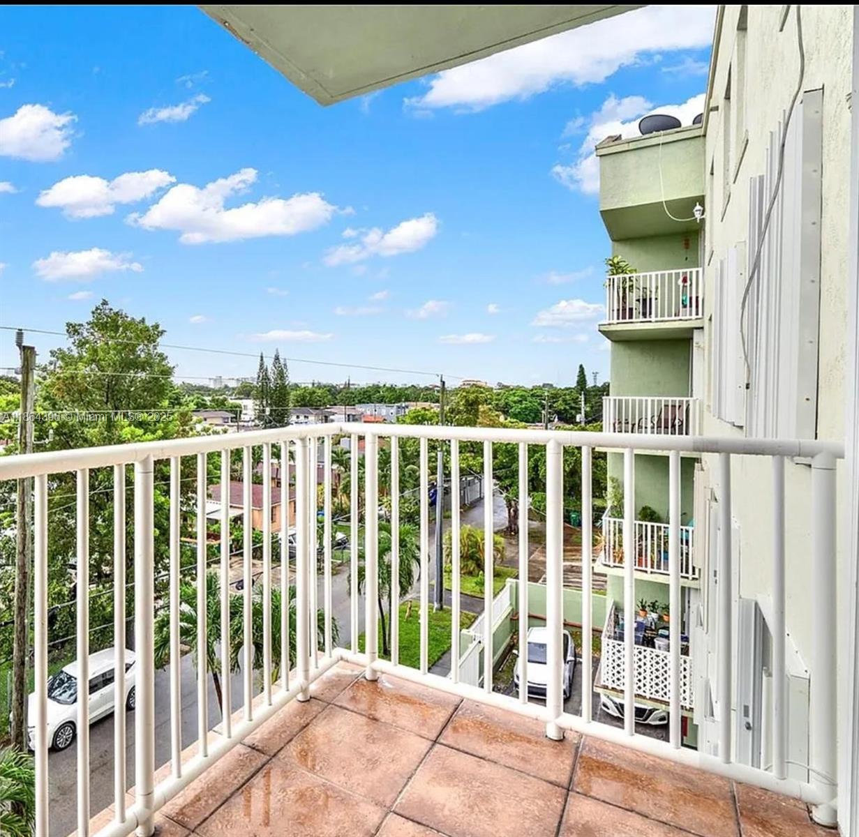 Property photo # 2
