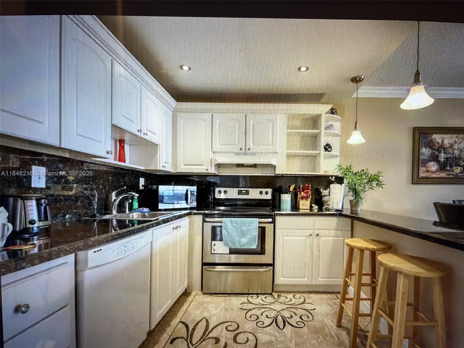 Property photo # 8