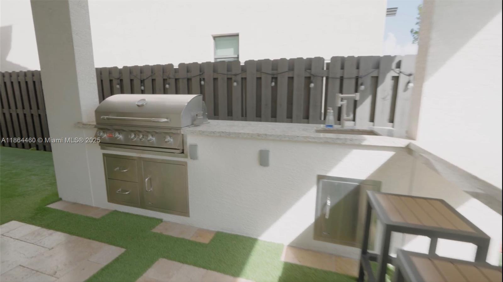 Property photo # 8