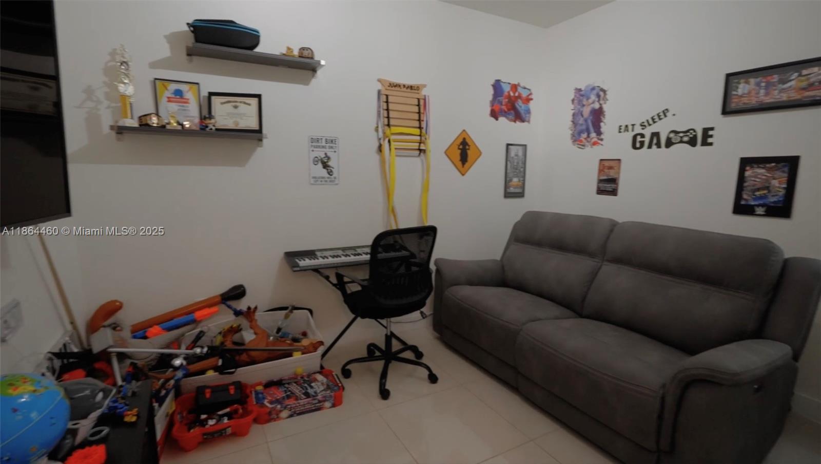 Property photo # 2