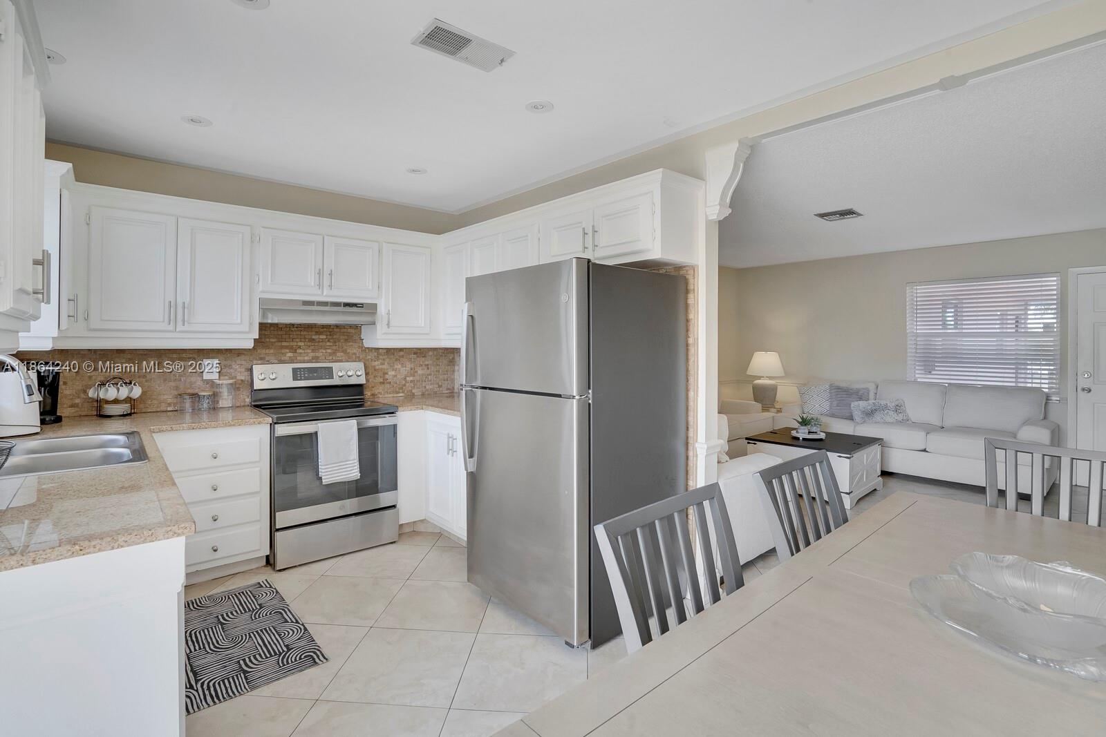 Property photo # 2