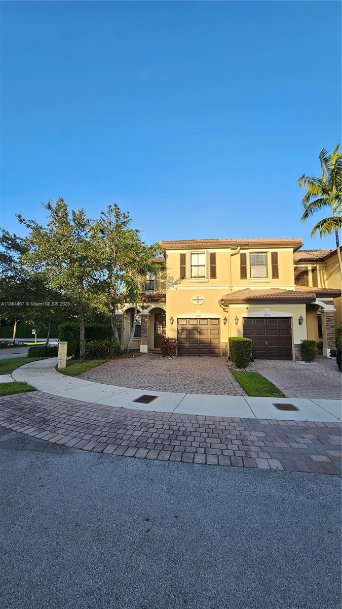 Property photo # 0