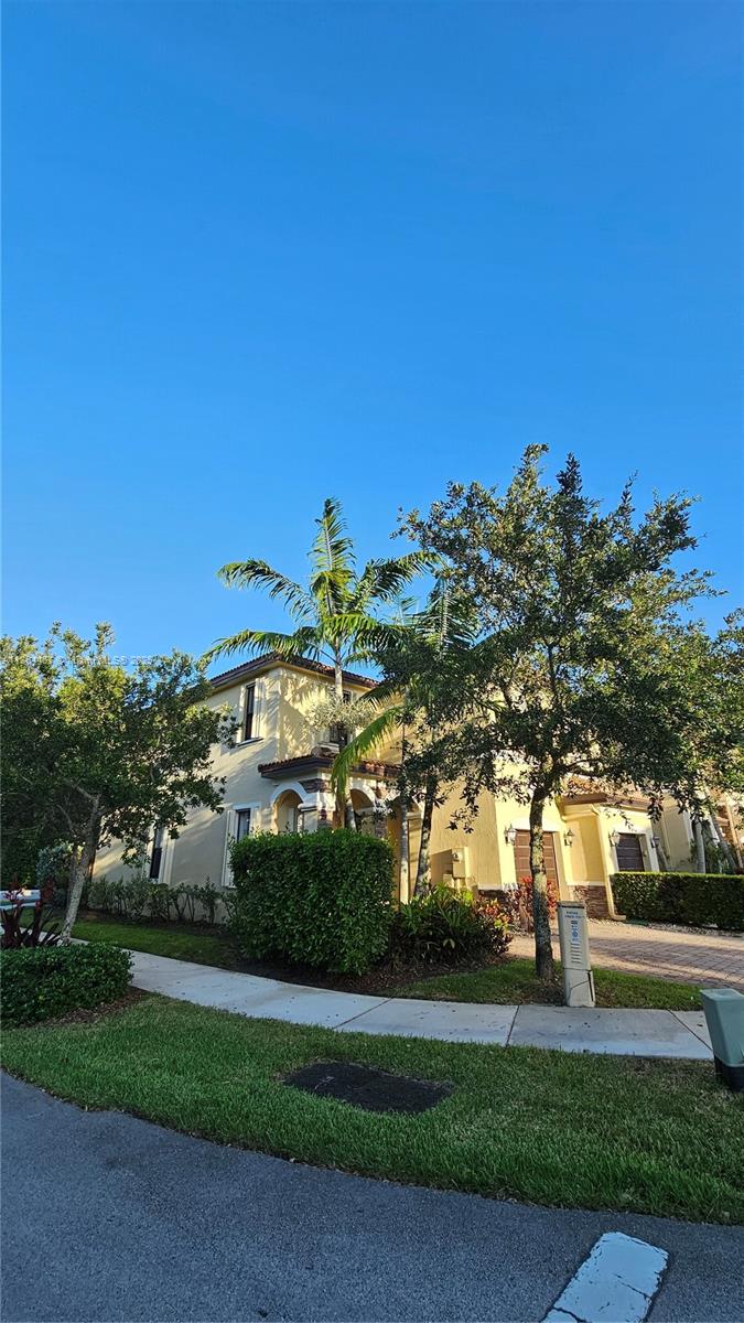 Property photo # 8