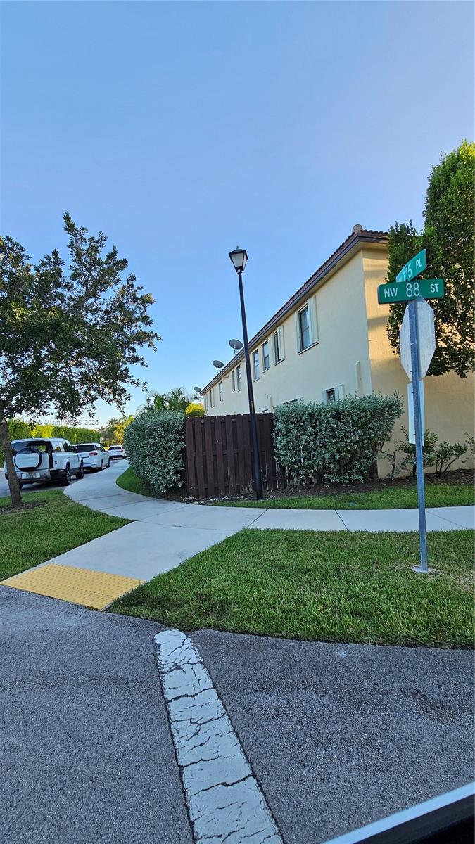 Property photo # 9