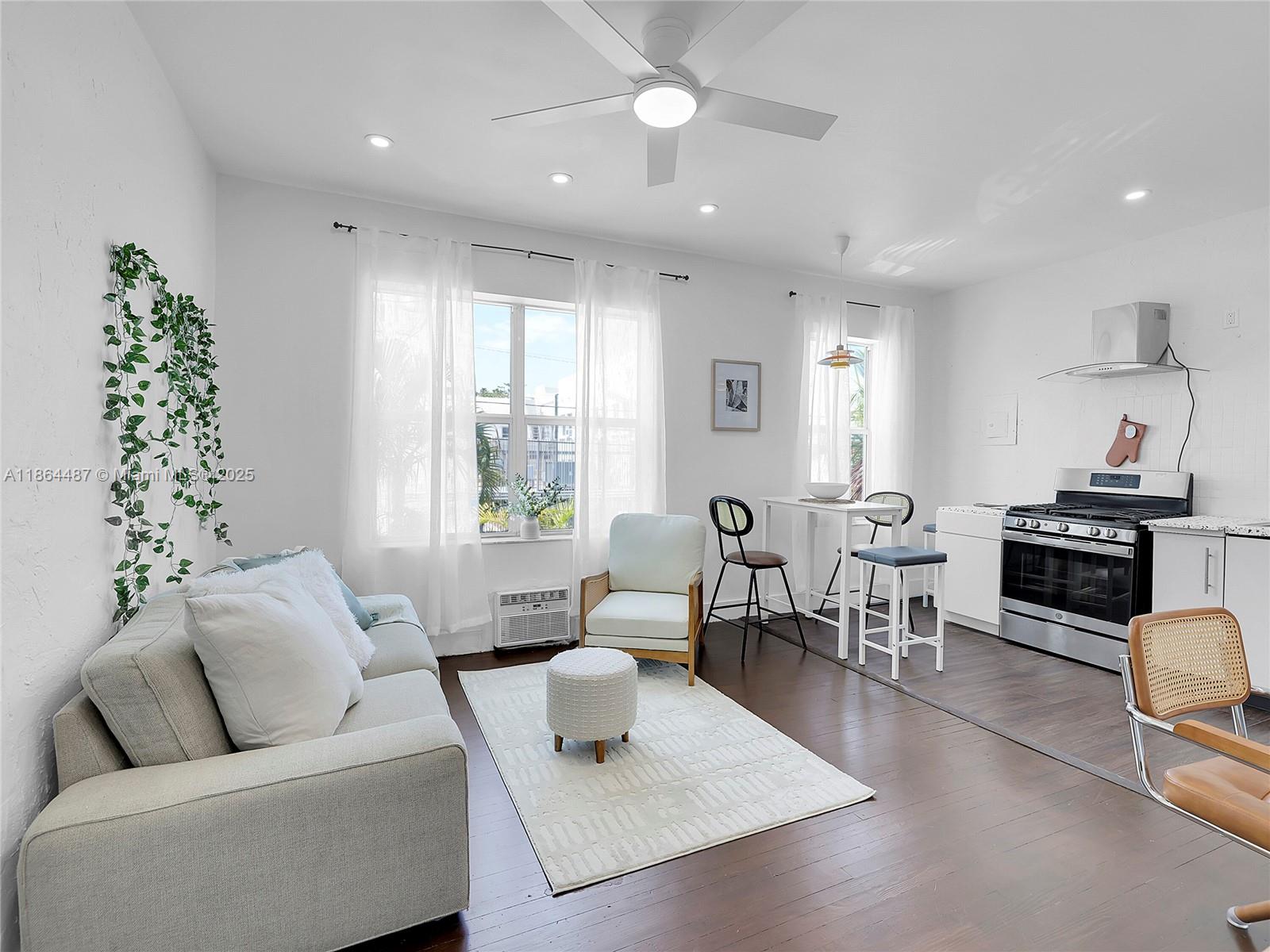 Property photo # 2