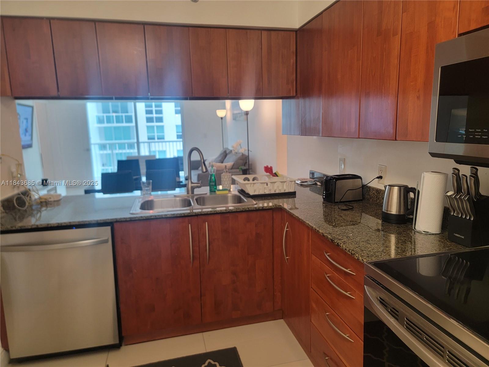 Property photo # 8