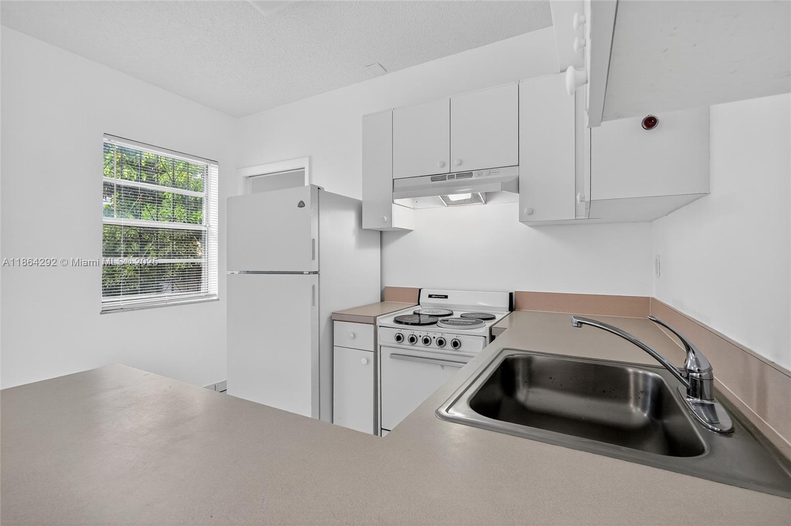 Property photo # 4