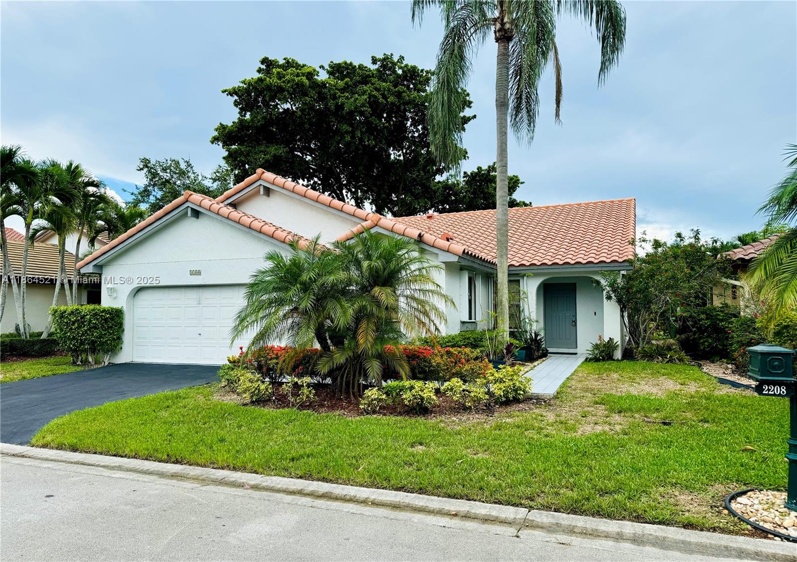 Property photo # 0