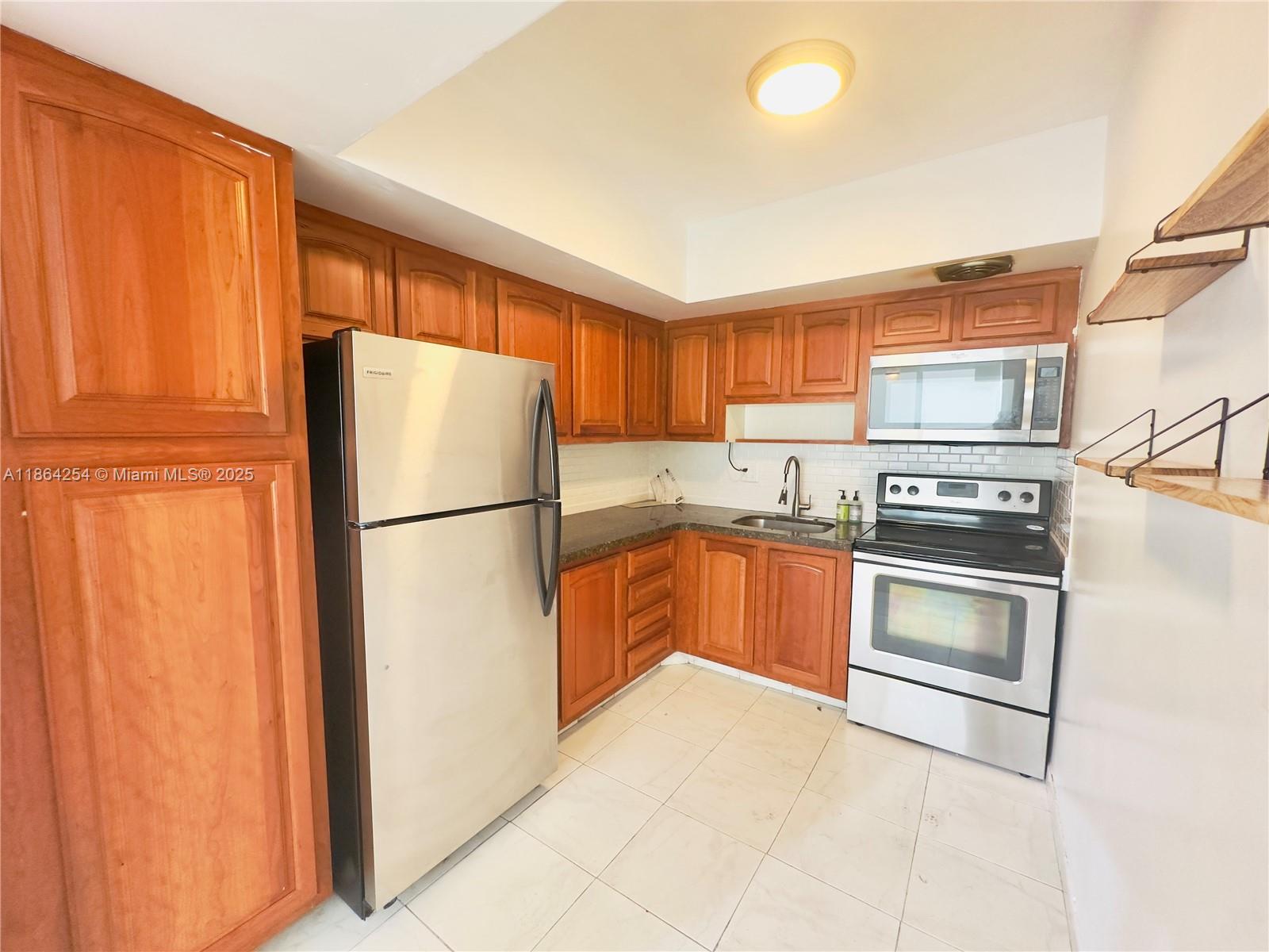 Property photo # 2