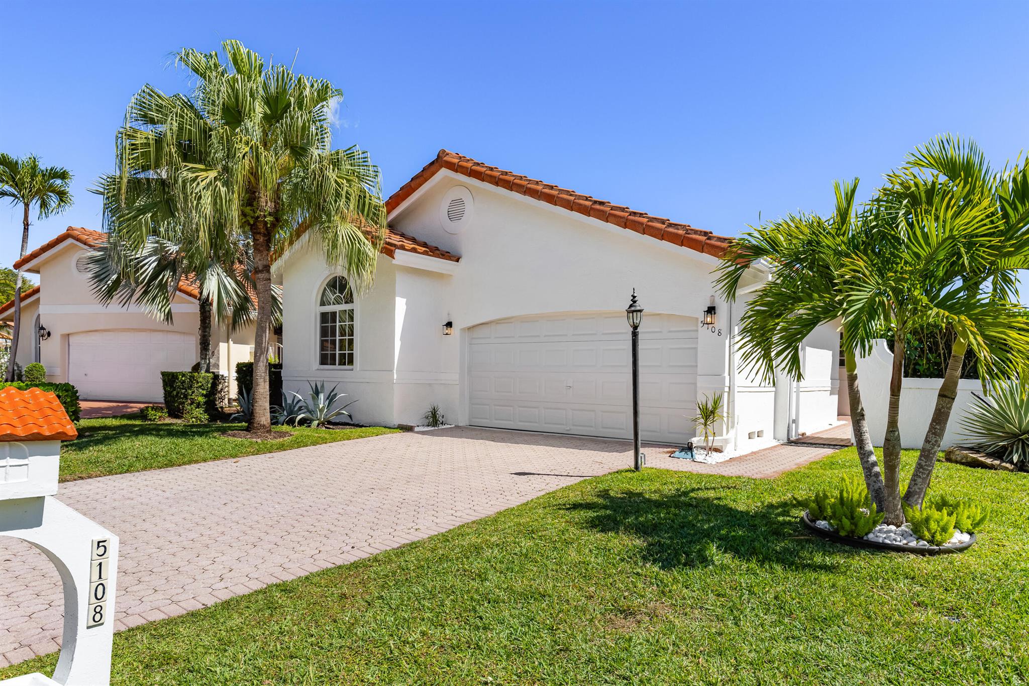5108 Columbo Ct Court, Delray Beach, Florida 33484