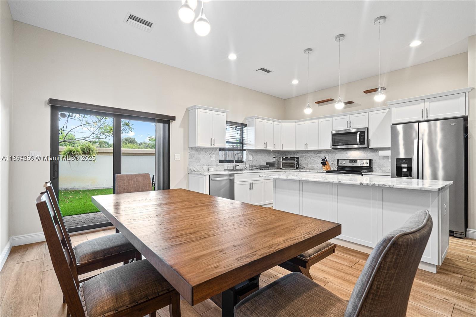 Property photo # 6
