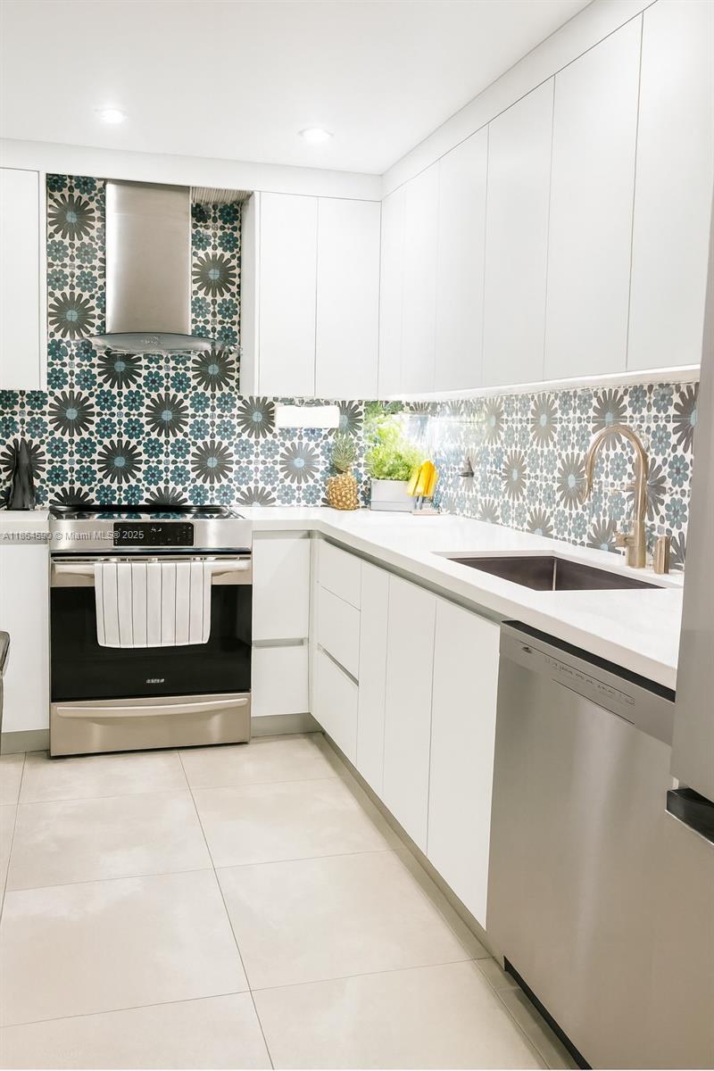 Property photo # 9