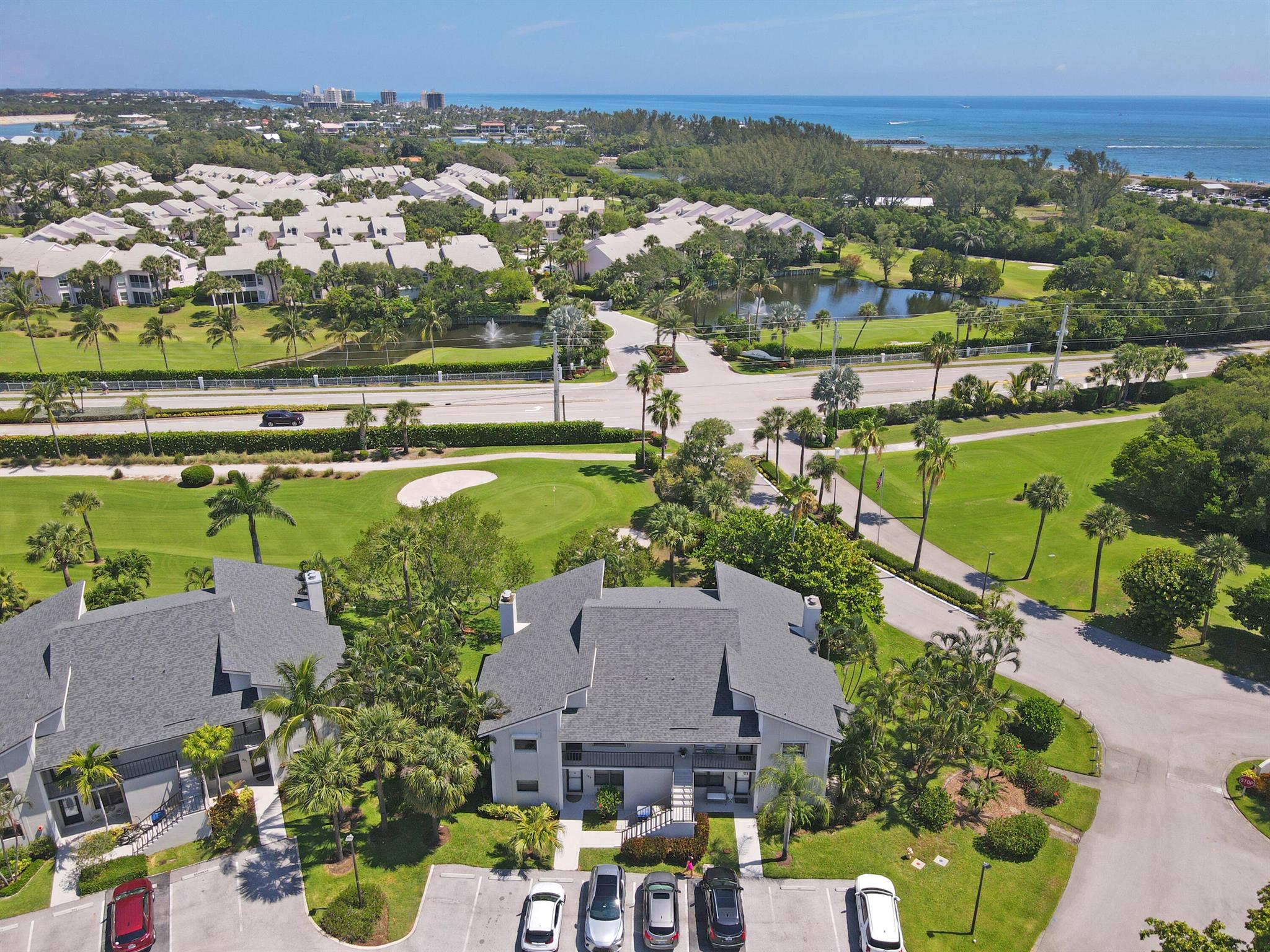 Image to showcase the property located at 102 Clubhouse Circle