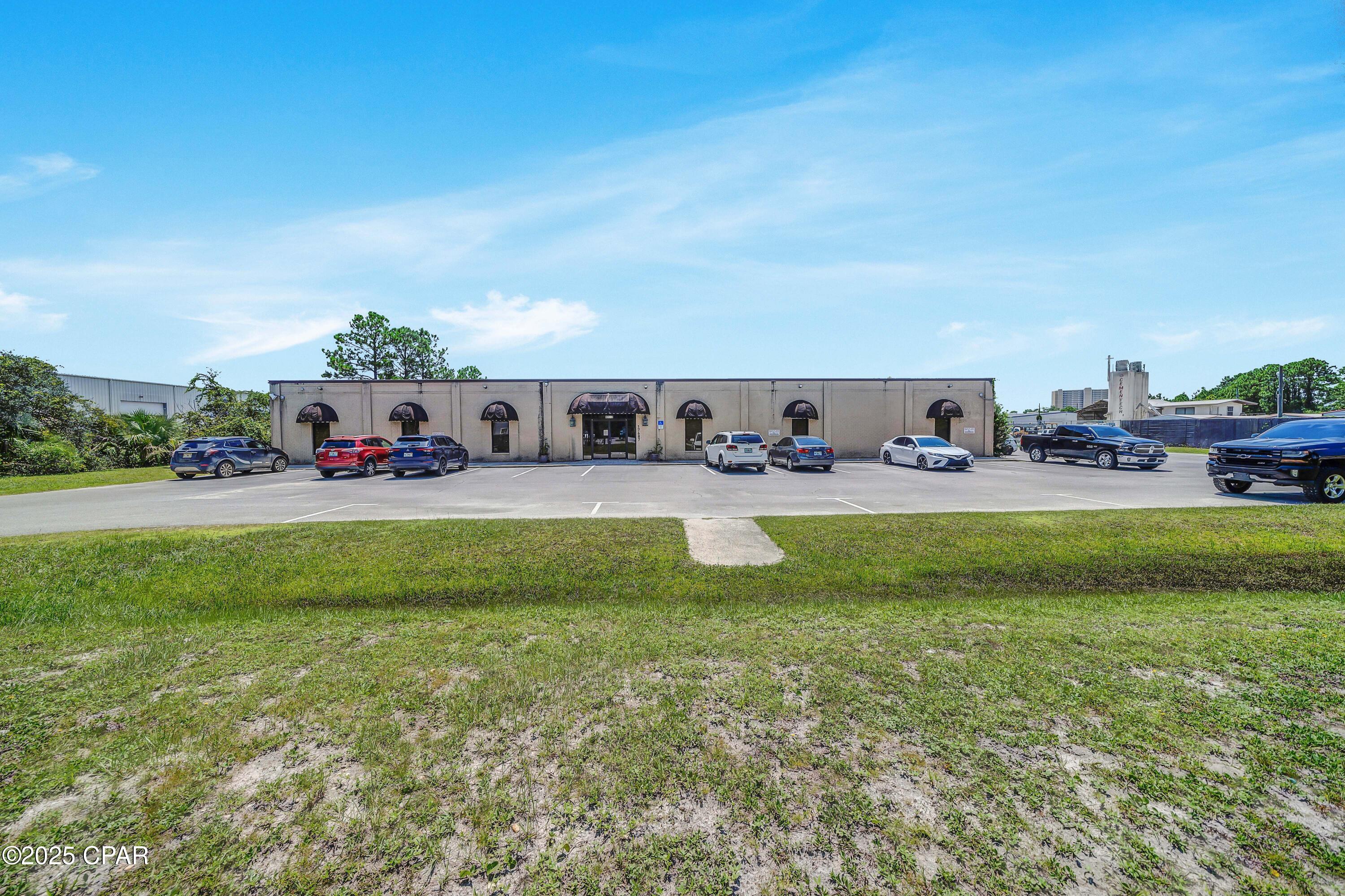 Image 12 For 17687 Ashley Drive