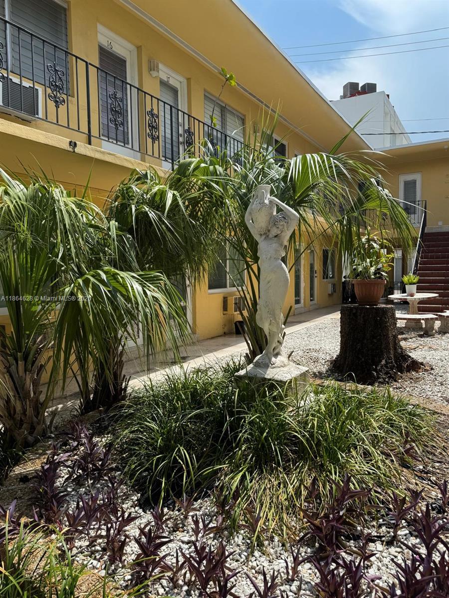 Property photo # 9