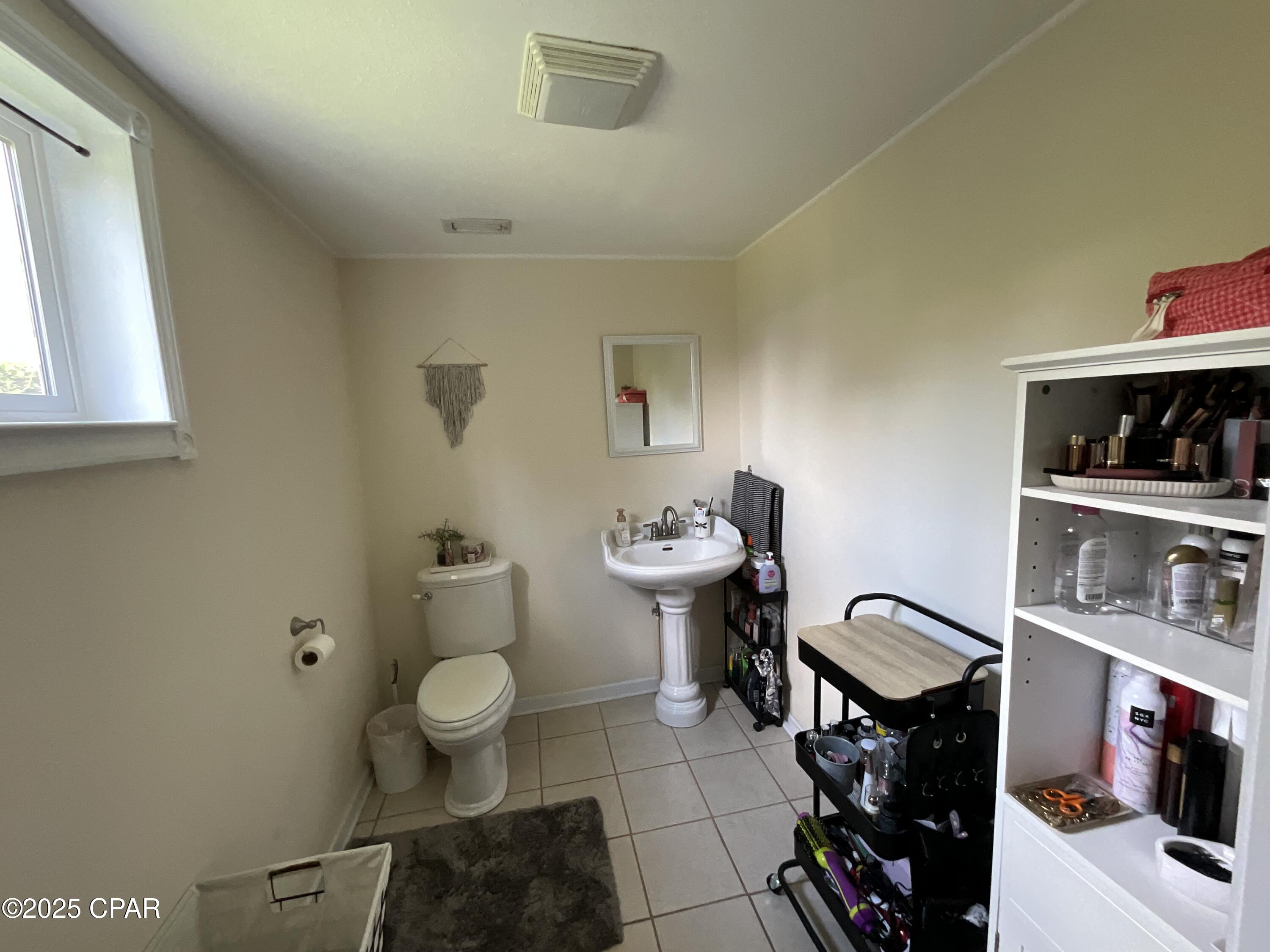 Image 12 For 4388 Clinton Street