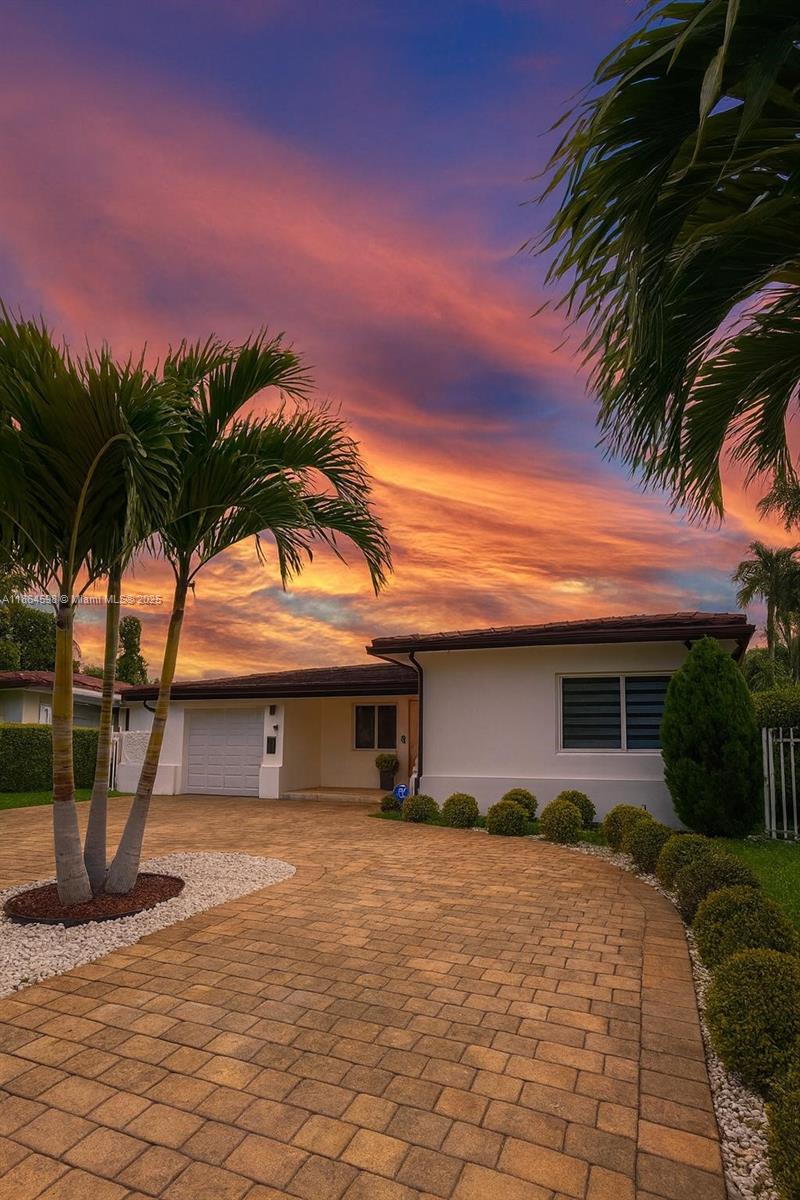 Property photo # 0