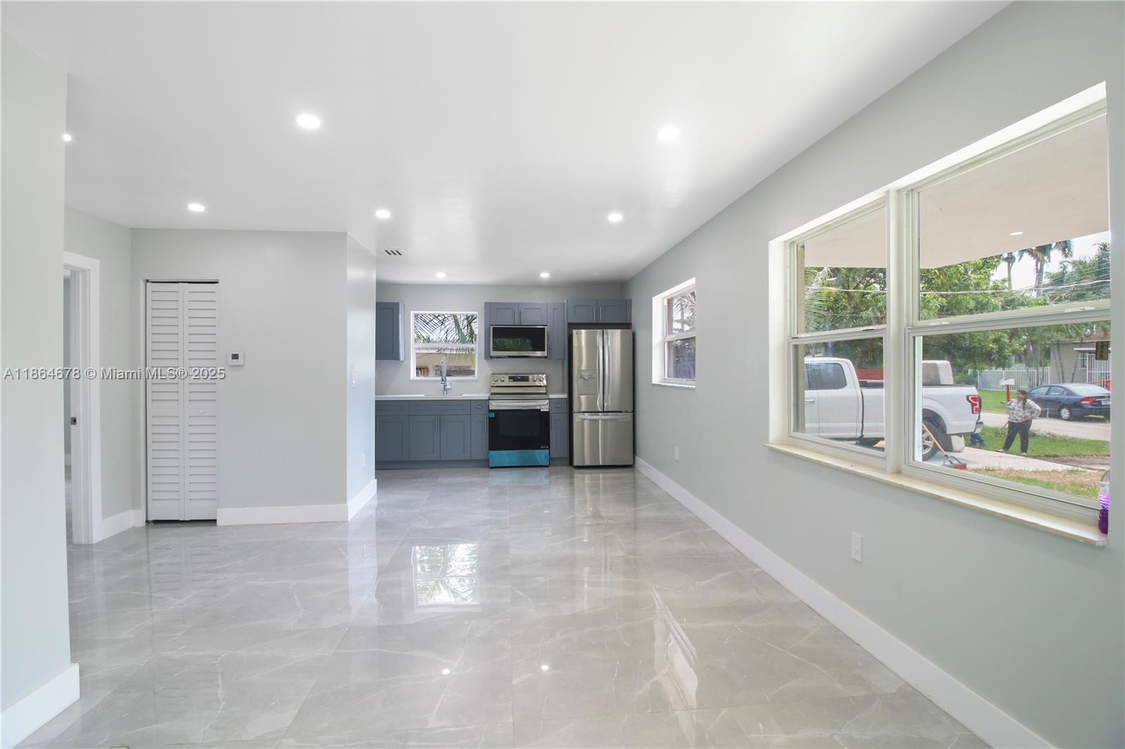 Property photo # 8