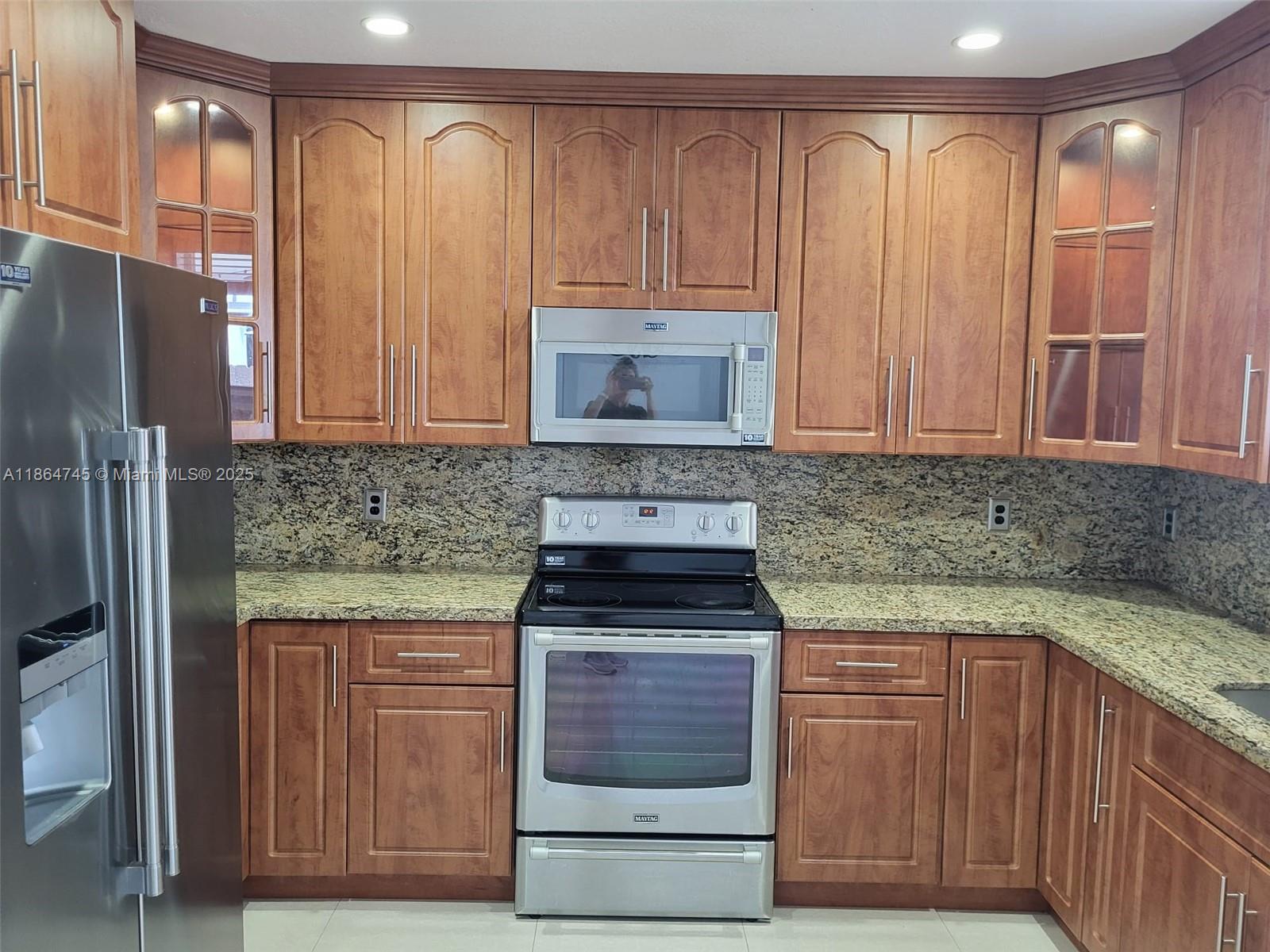 Property photo # 6