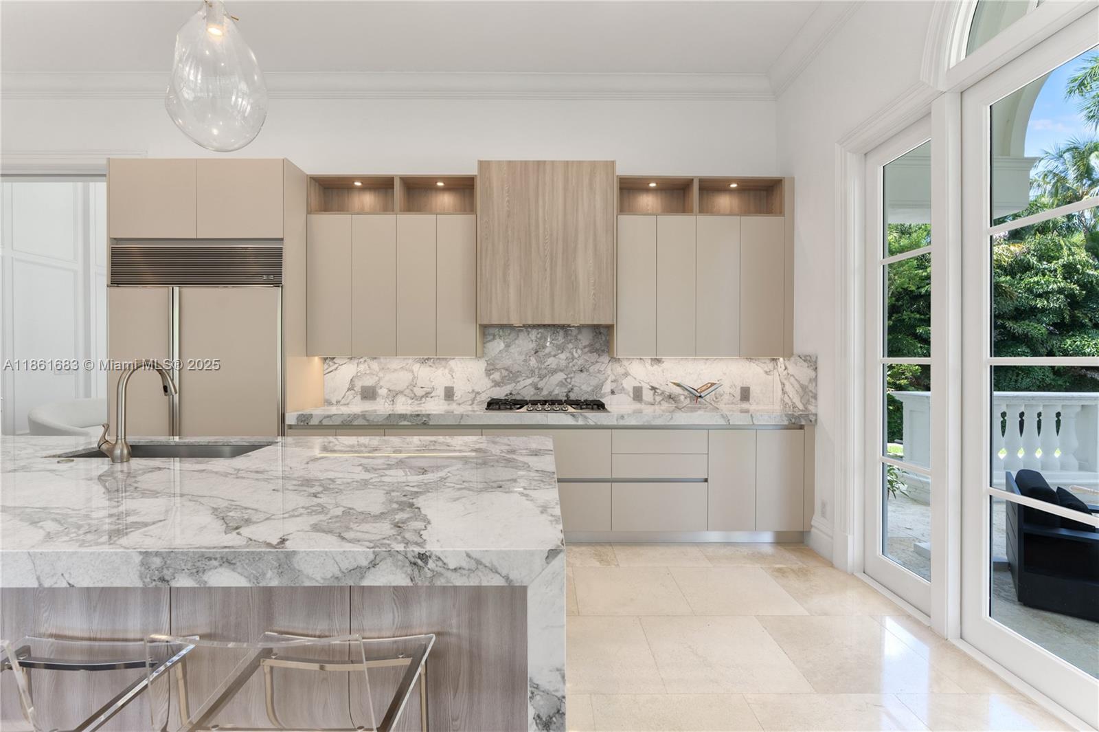 26 Tahiti Beach Island Rd