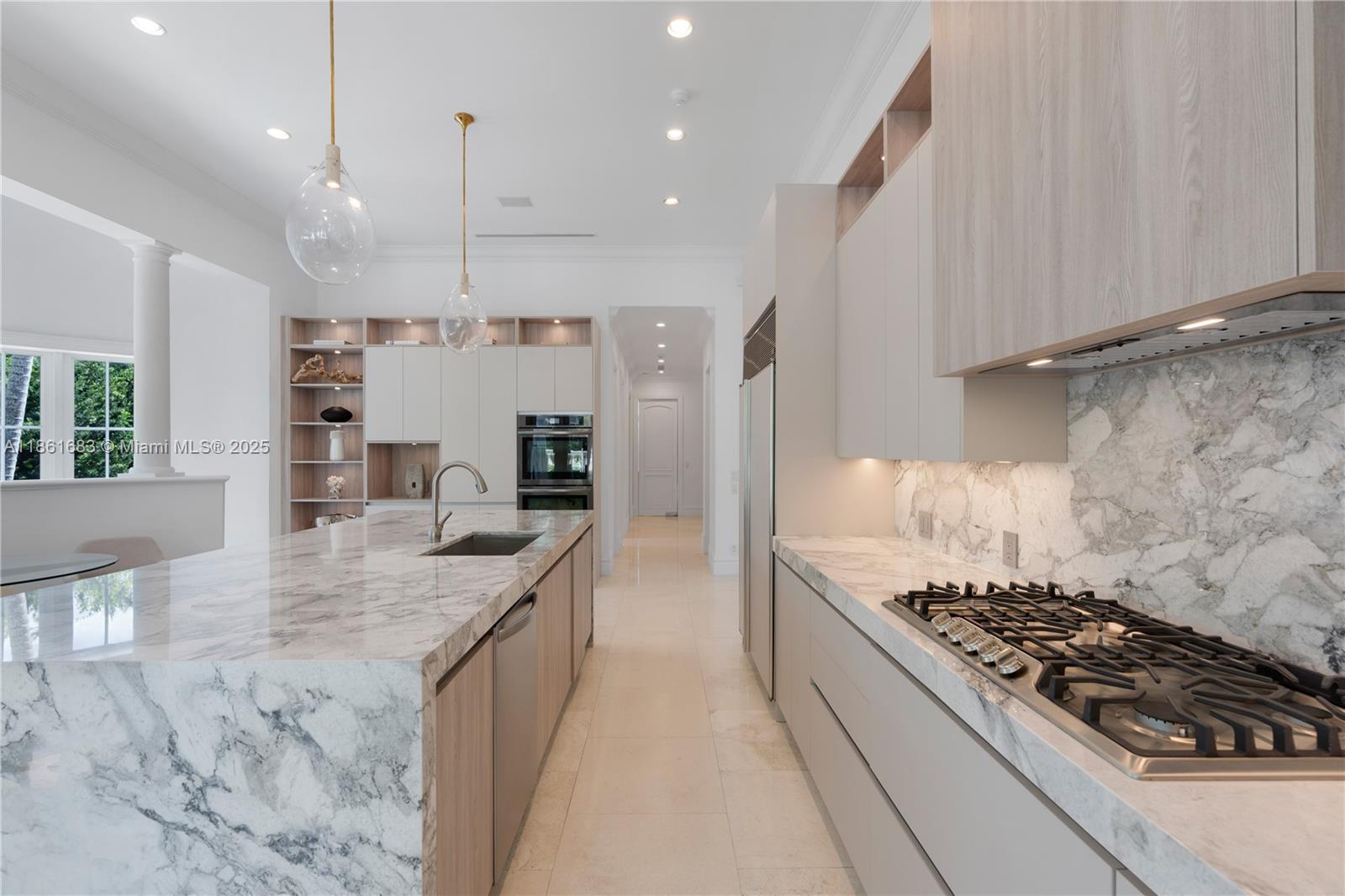 26 Tahiti Beach Island Rd