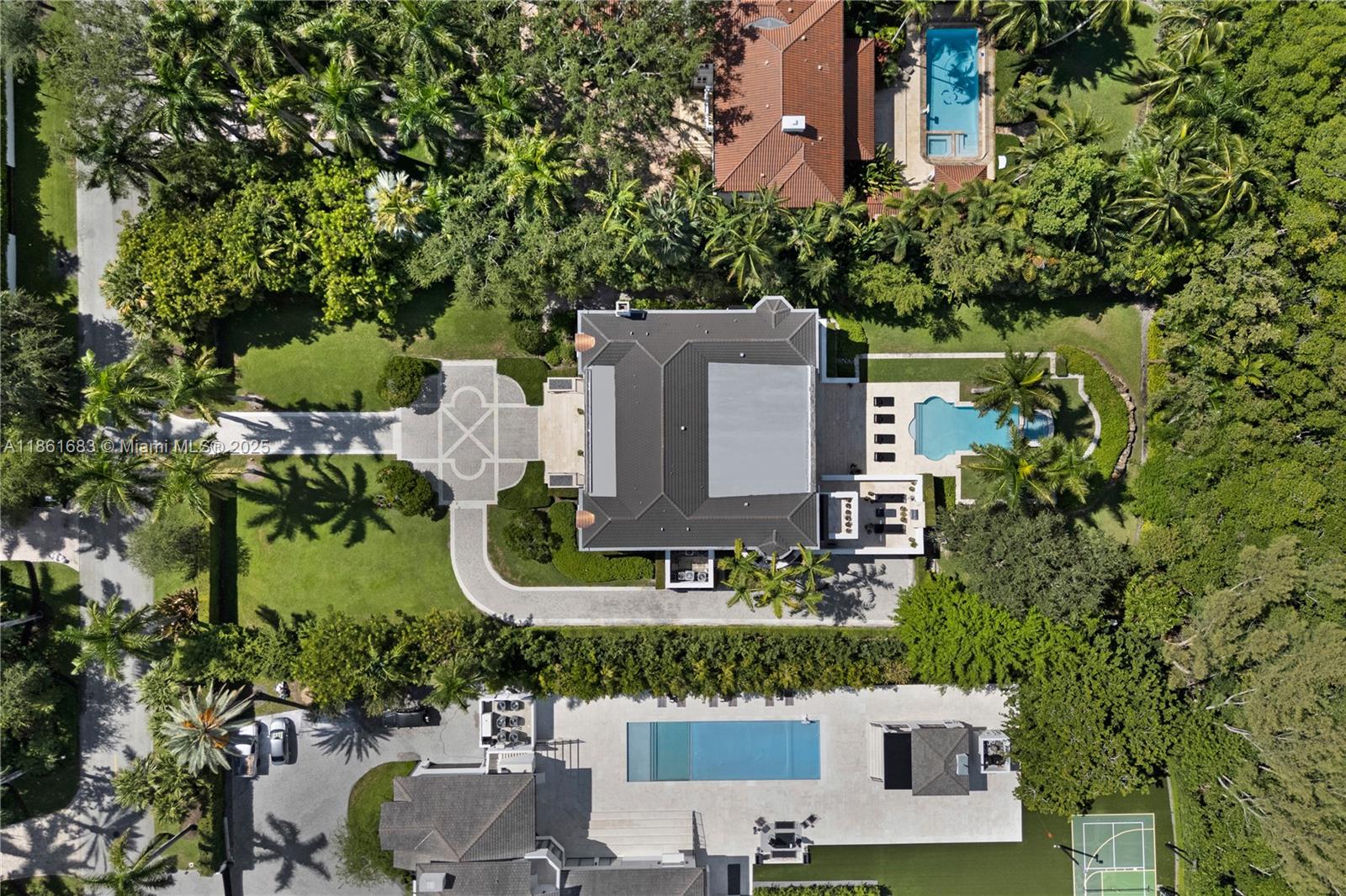 26 Tahiti Beach Island Rd