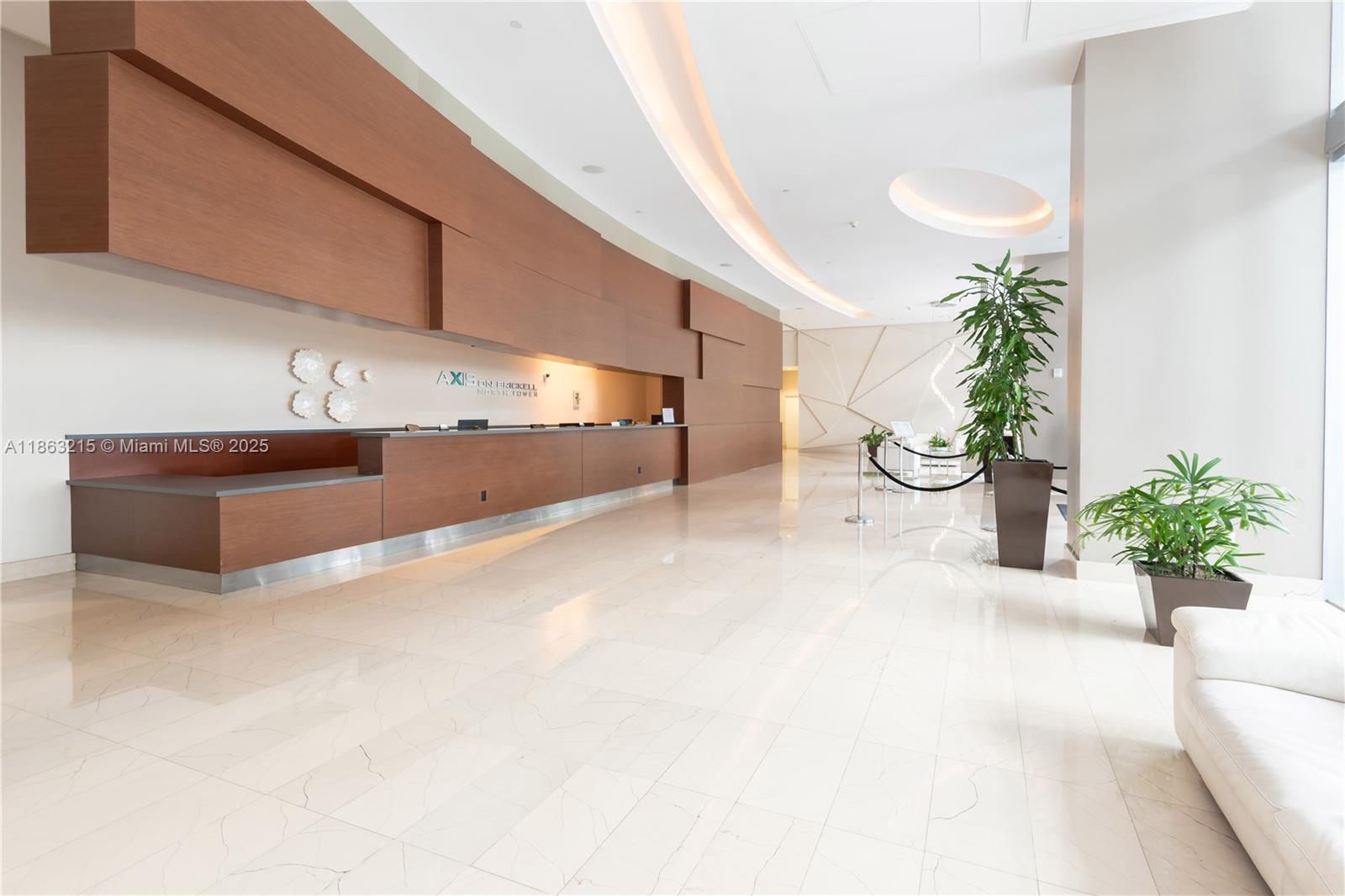 Condo for Sale in Miami, FL