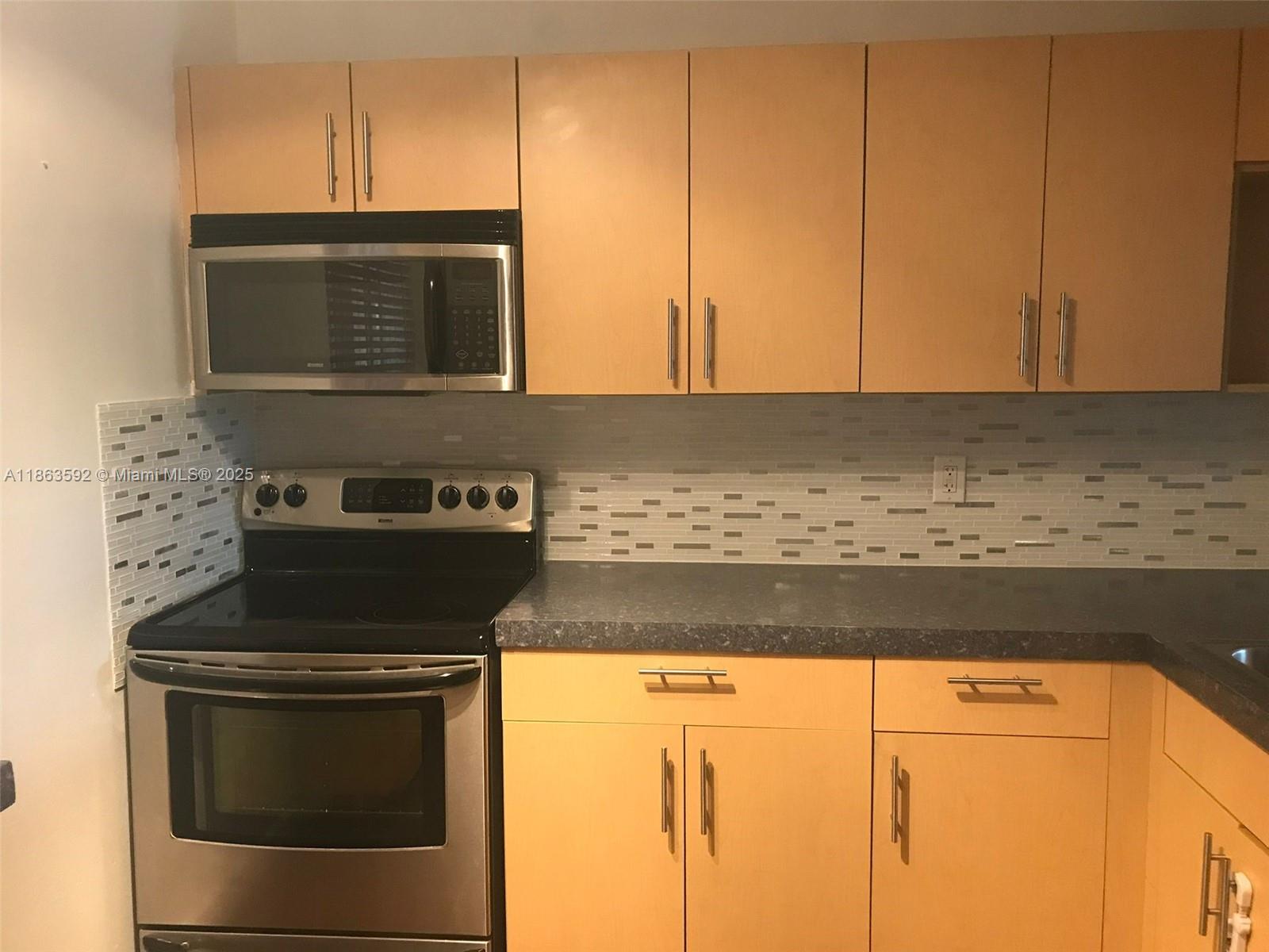 Property photo # 9