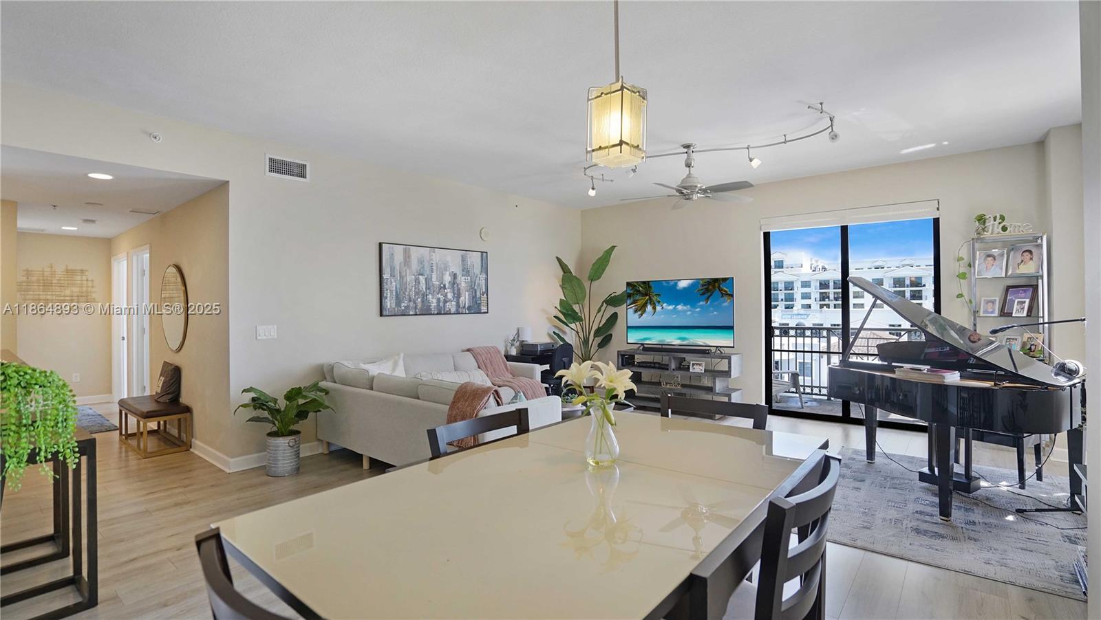 Property photo # 6