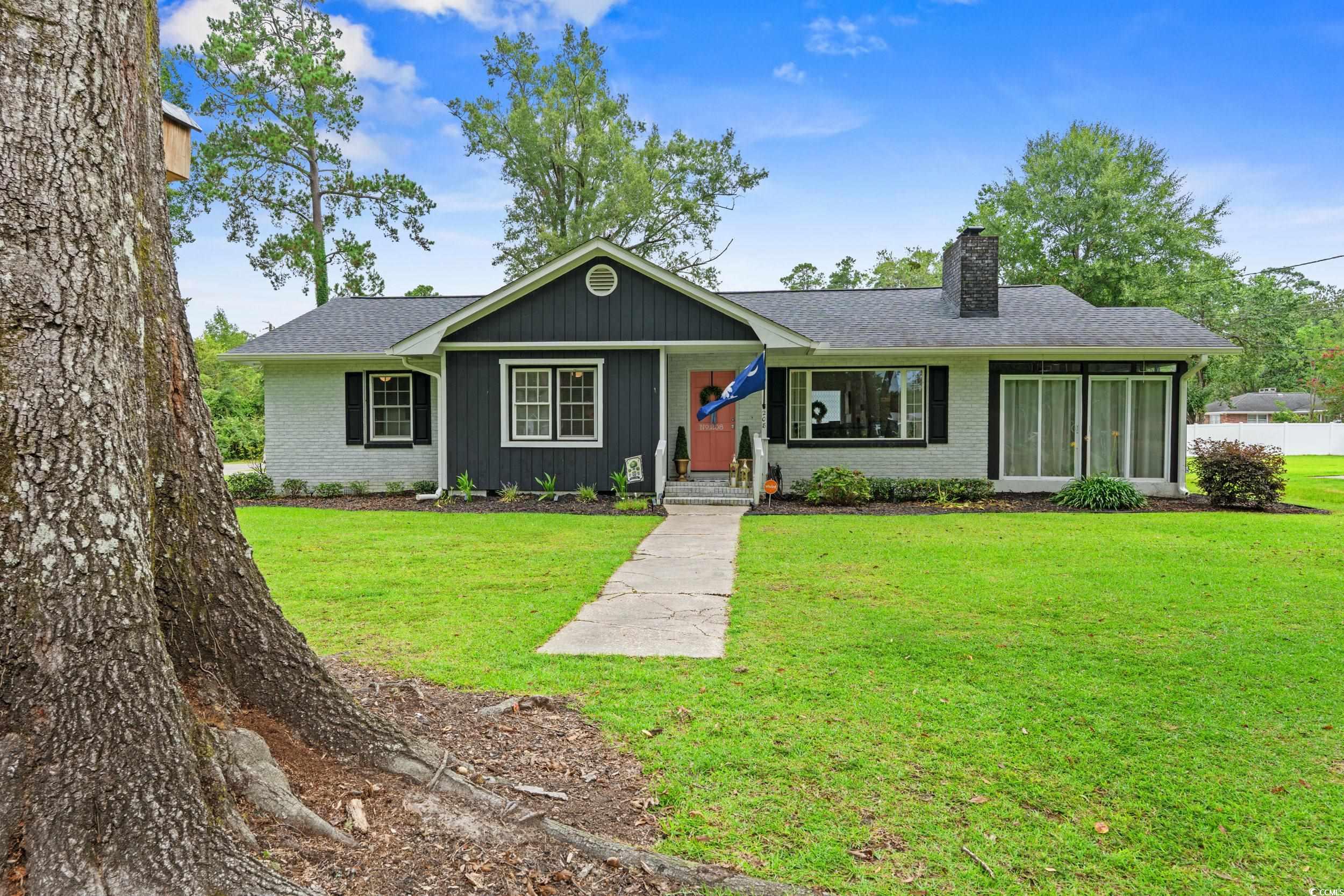 208 Sherwood Dr. Conway, SC 29526