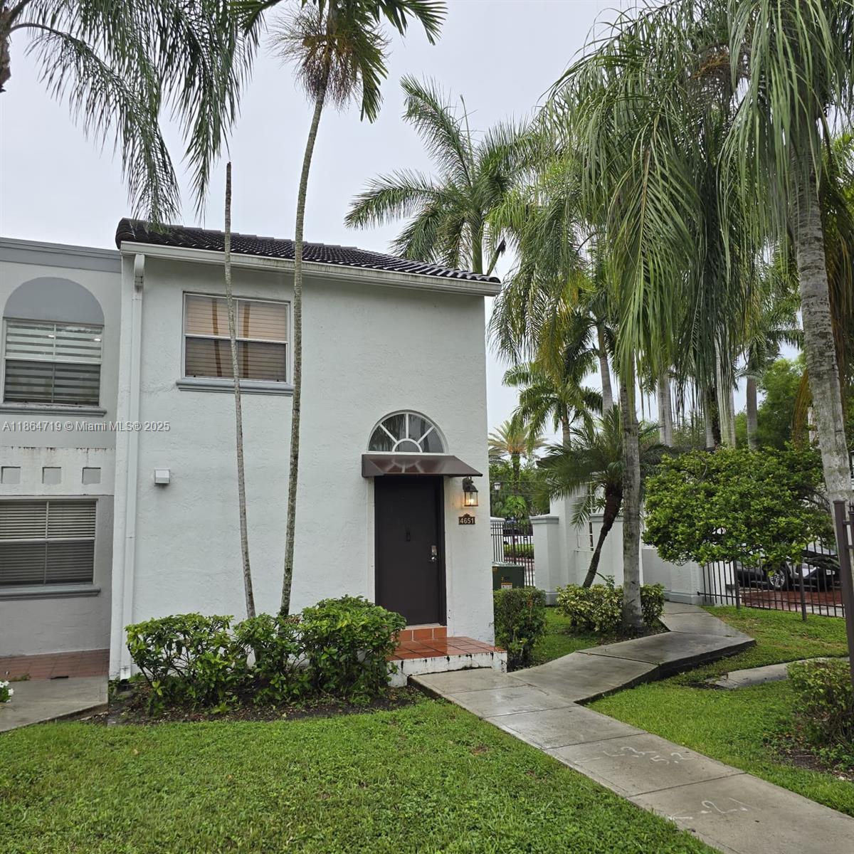 Property photo # 0