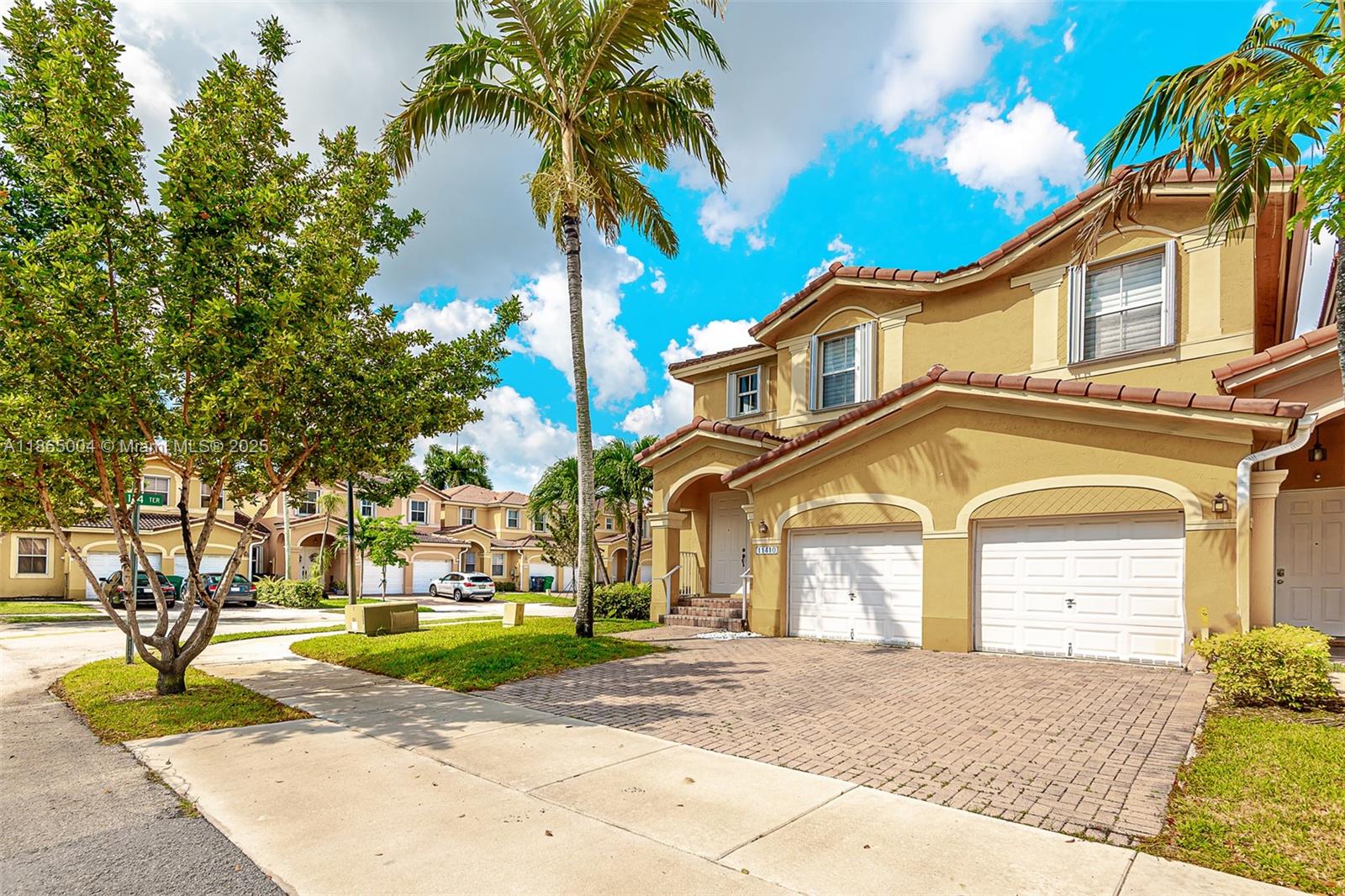 Property photo # 0
