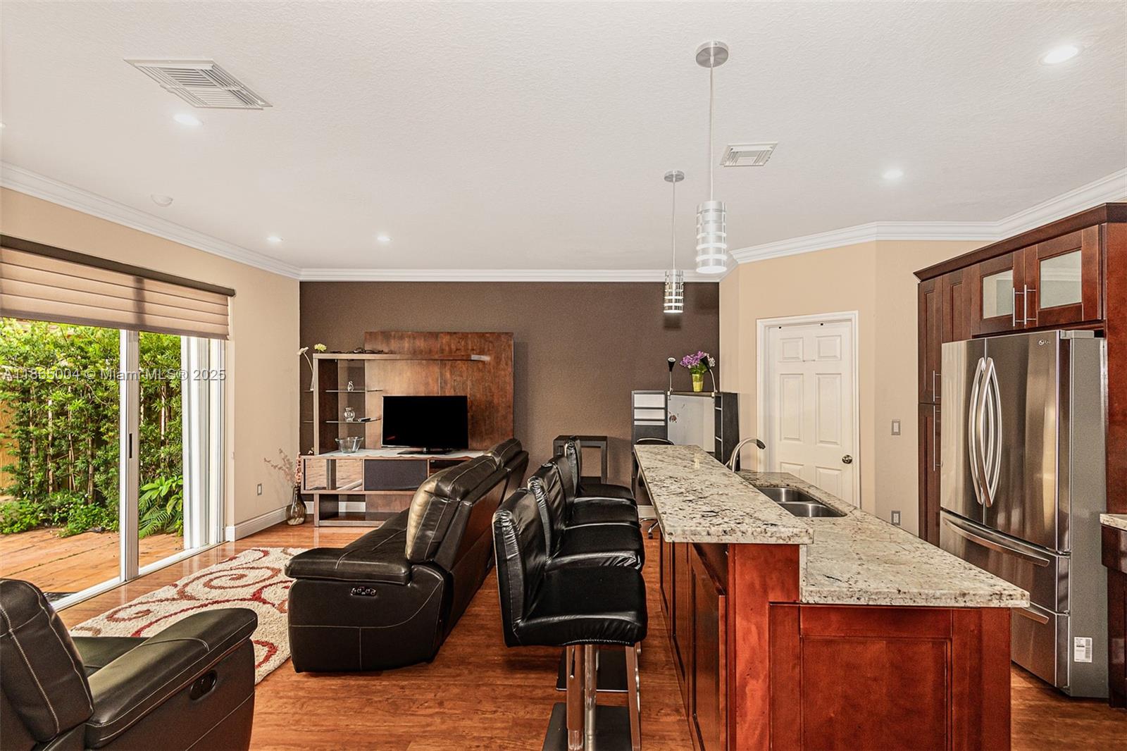 Property photo # 3