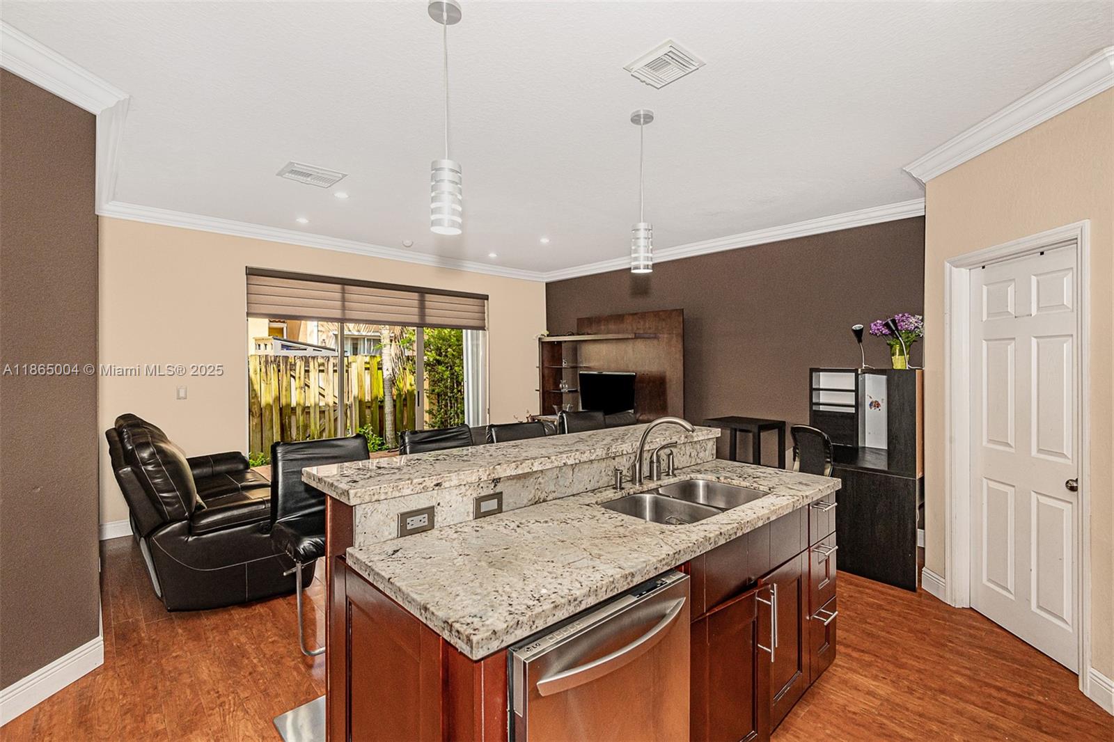 Property photo # 6