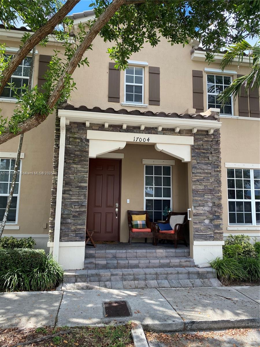 Kendall Commons Residenti