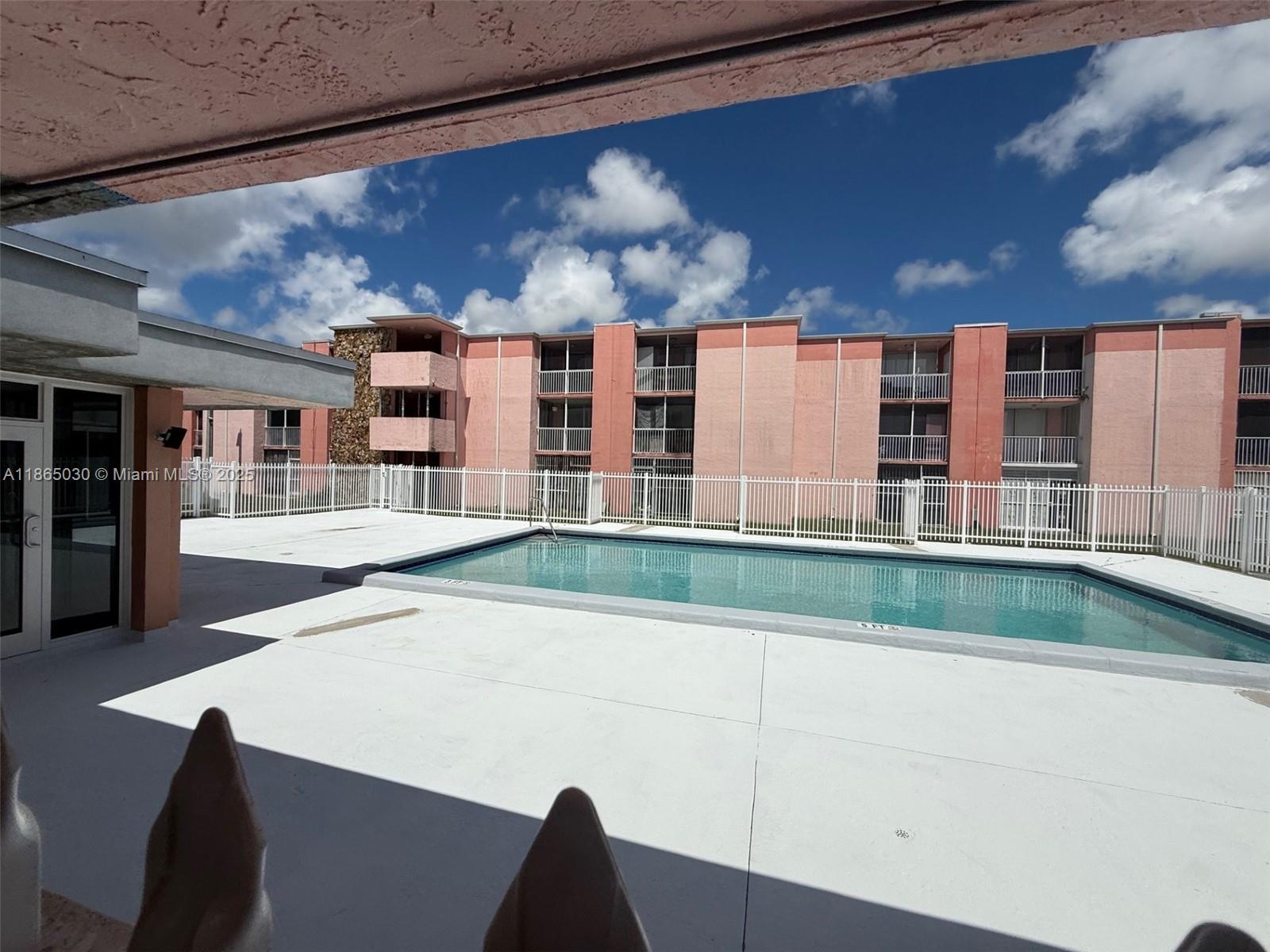 Property photo # 0