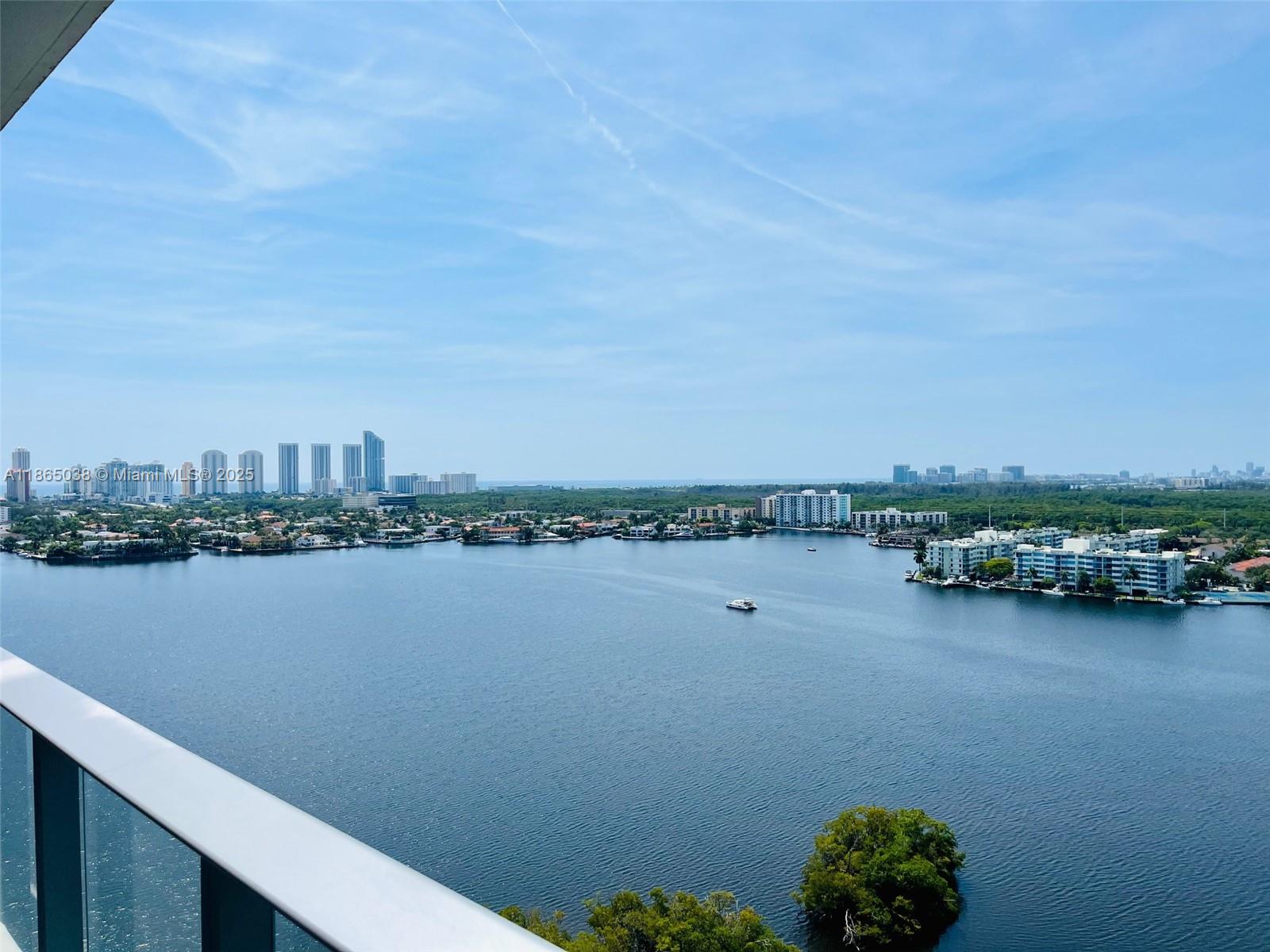 Apartamento para Alugar em North Miami Beach, FL