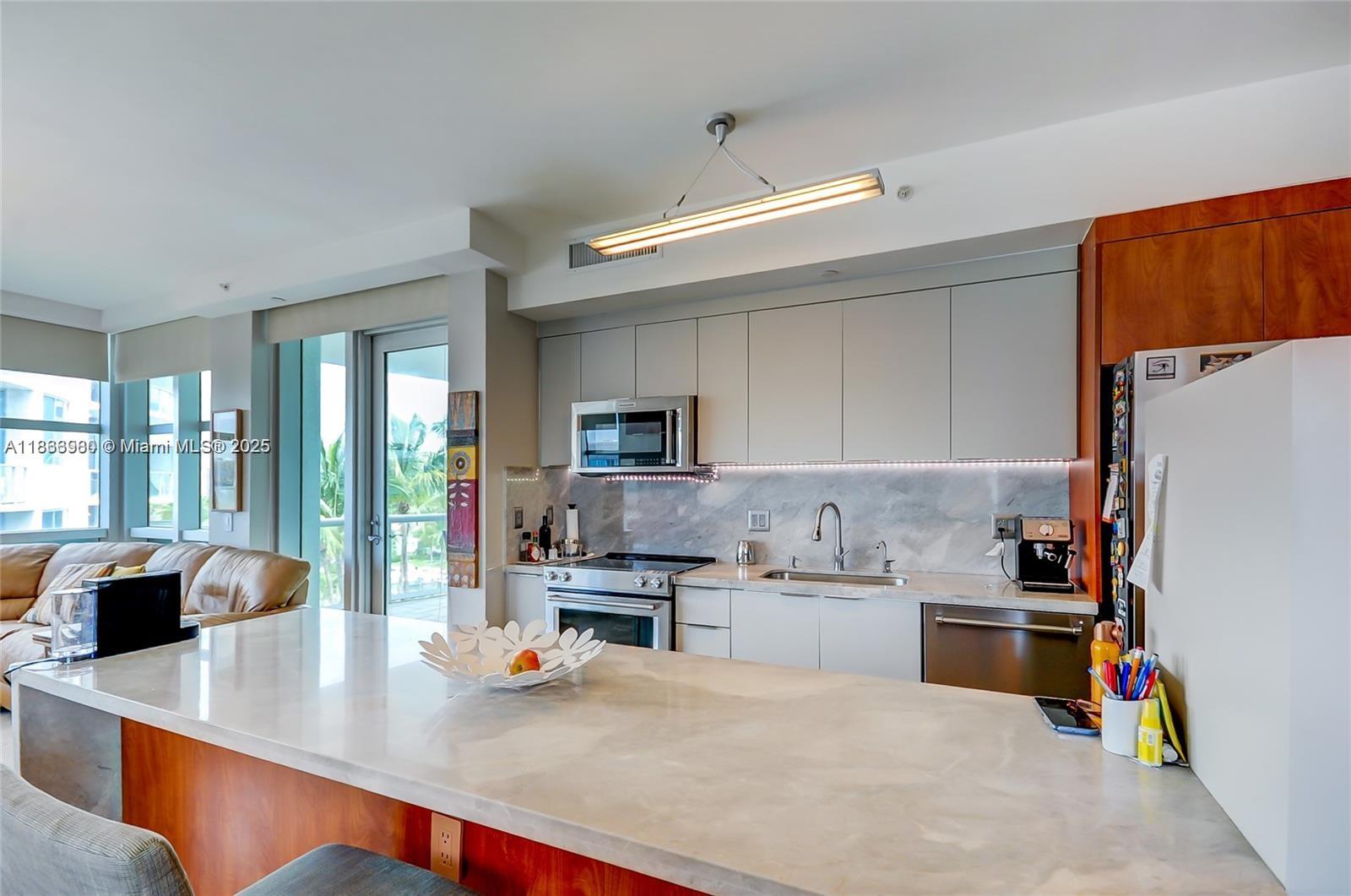 Property photo # 4