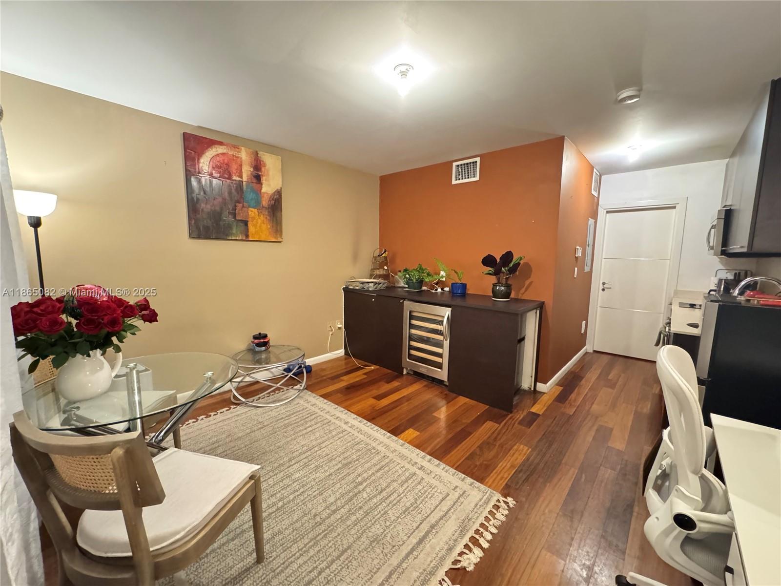 Property photo # 0