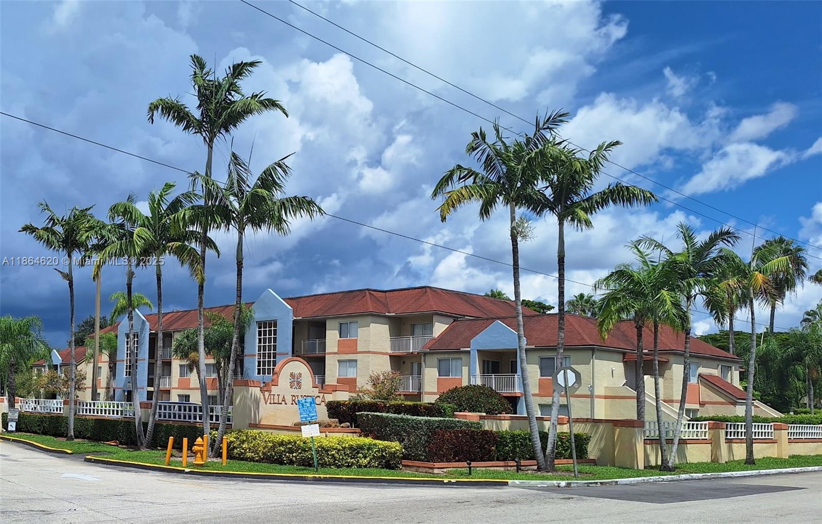 Villa Rustica I Condo