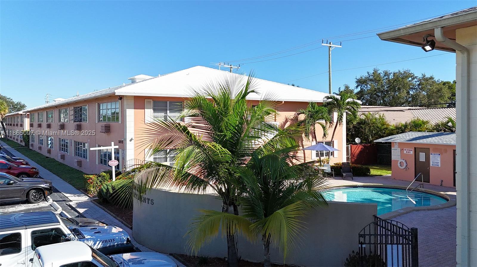 Property photo # 1