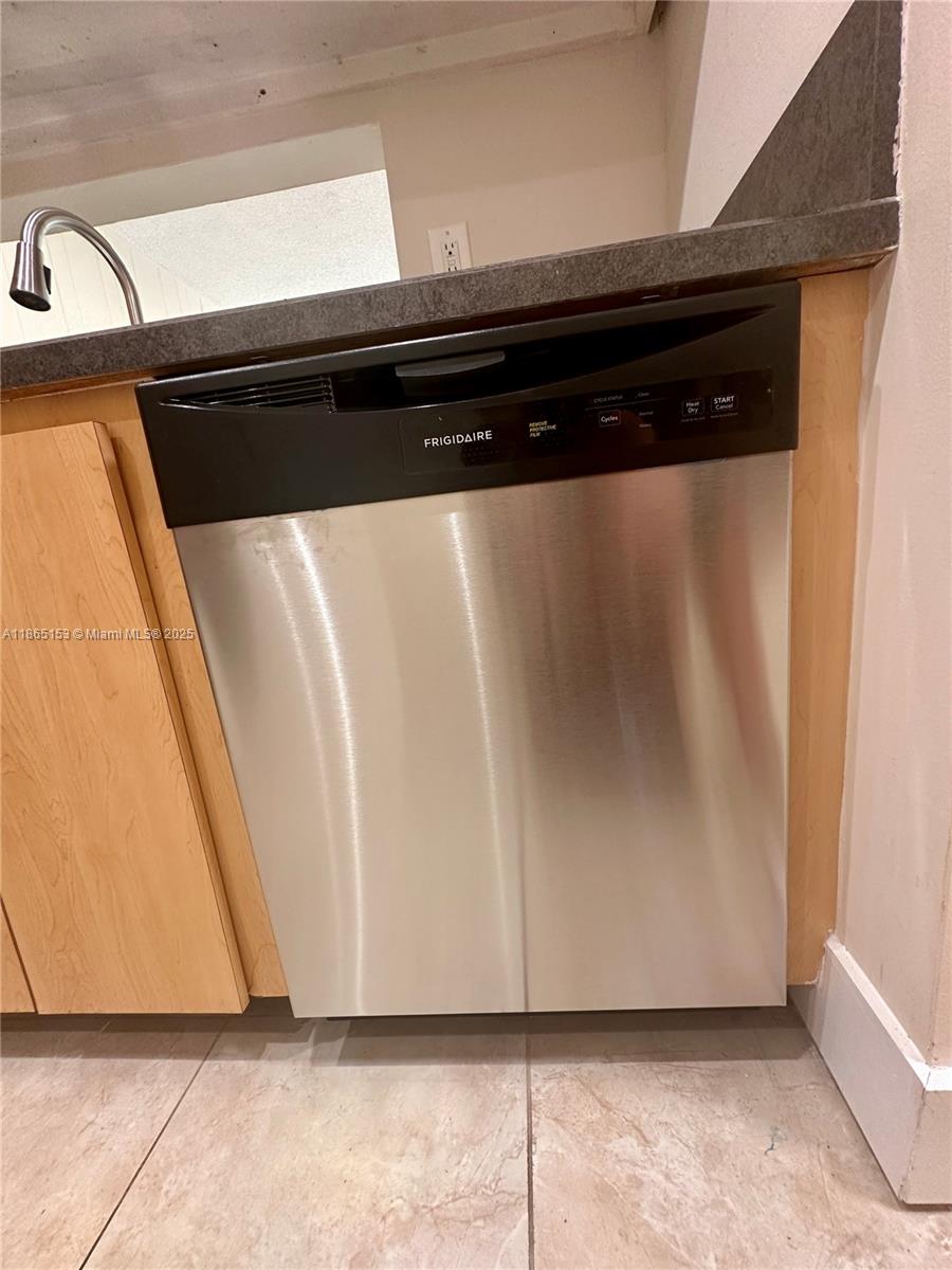 Property photo # 7