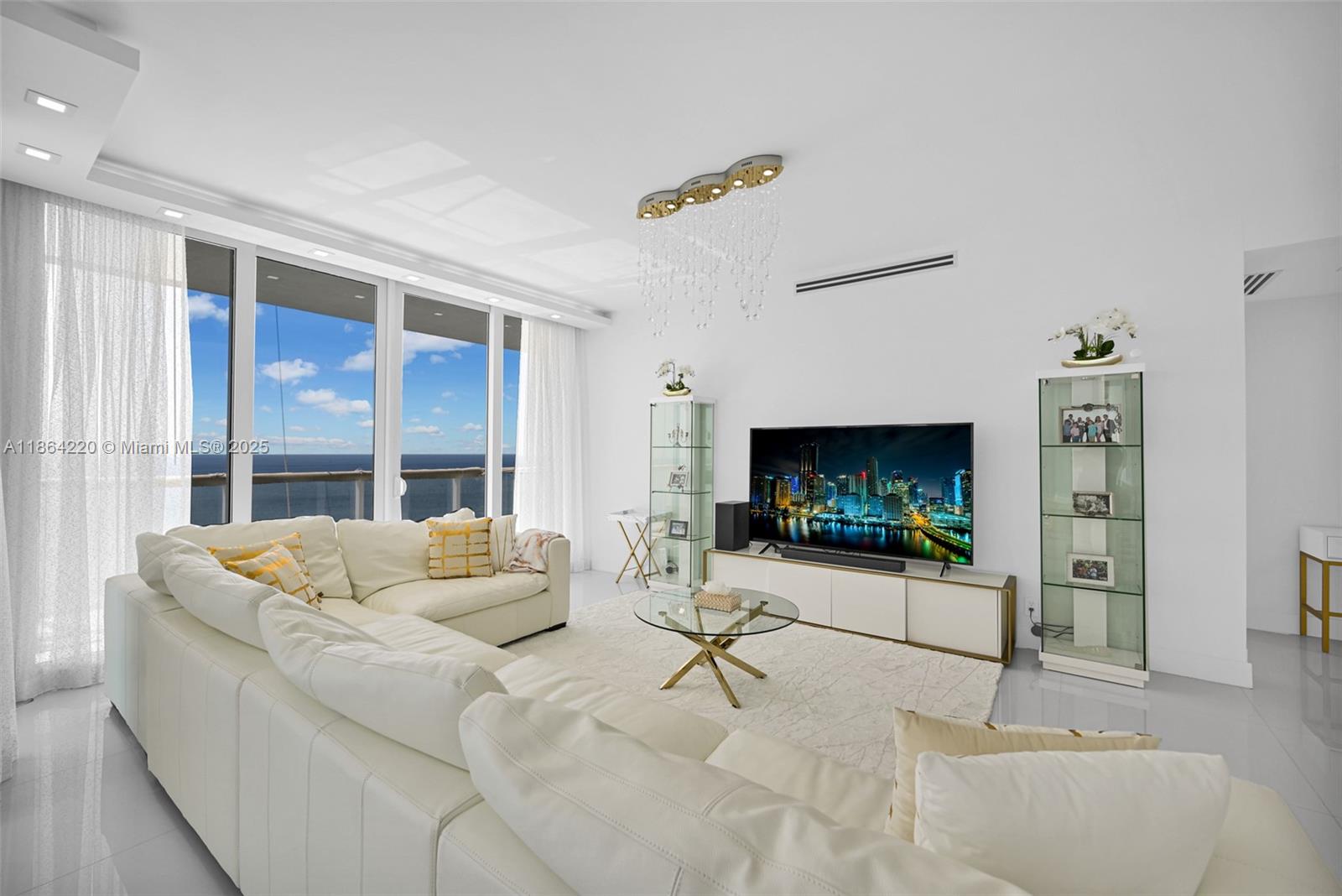 Property photo # 2