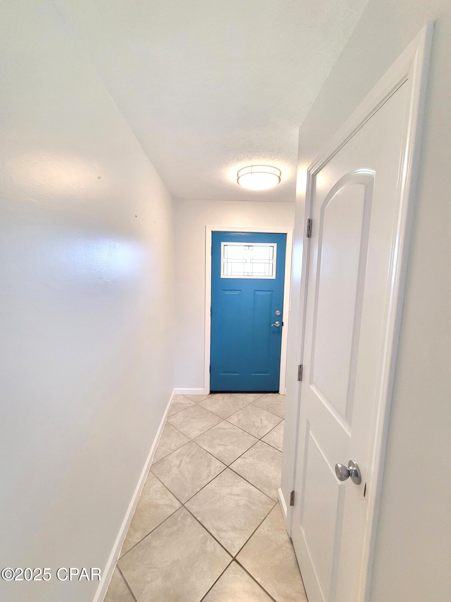 Image 2 For 325 Alexander Drive